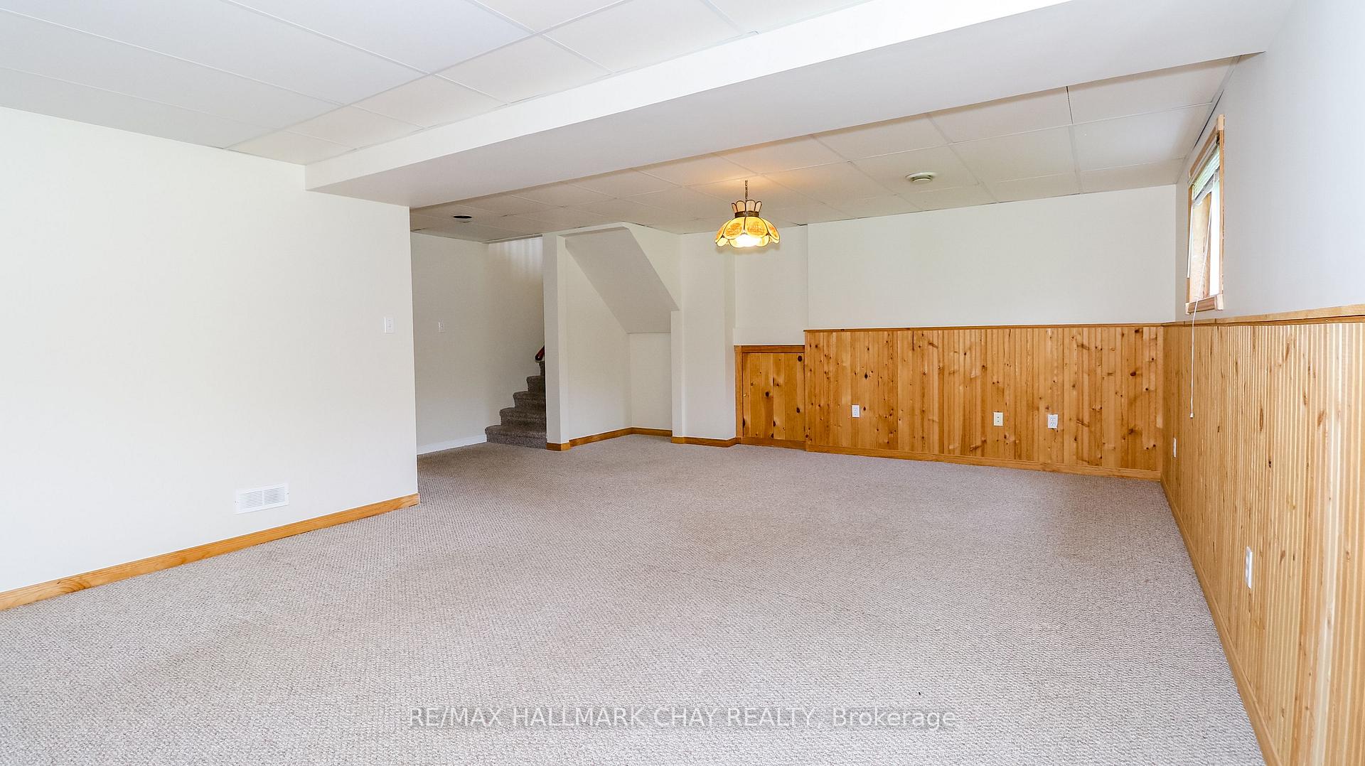 Photo 38 of 19 Crystalwood Lane, Springwater, Midhurst — HOMEH