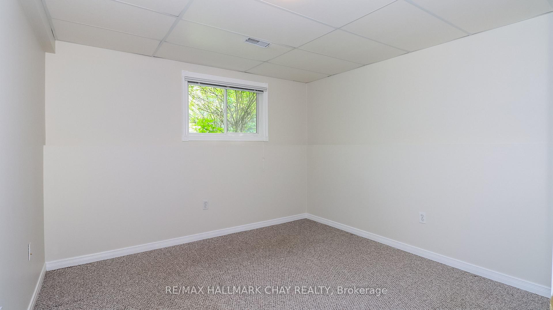 Photo 41 of 19 Crystalwood Lane, Springwater, Midhurst — HOMEH