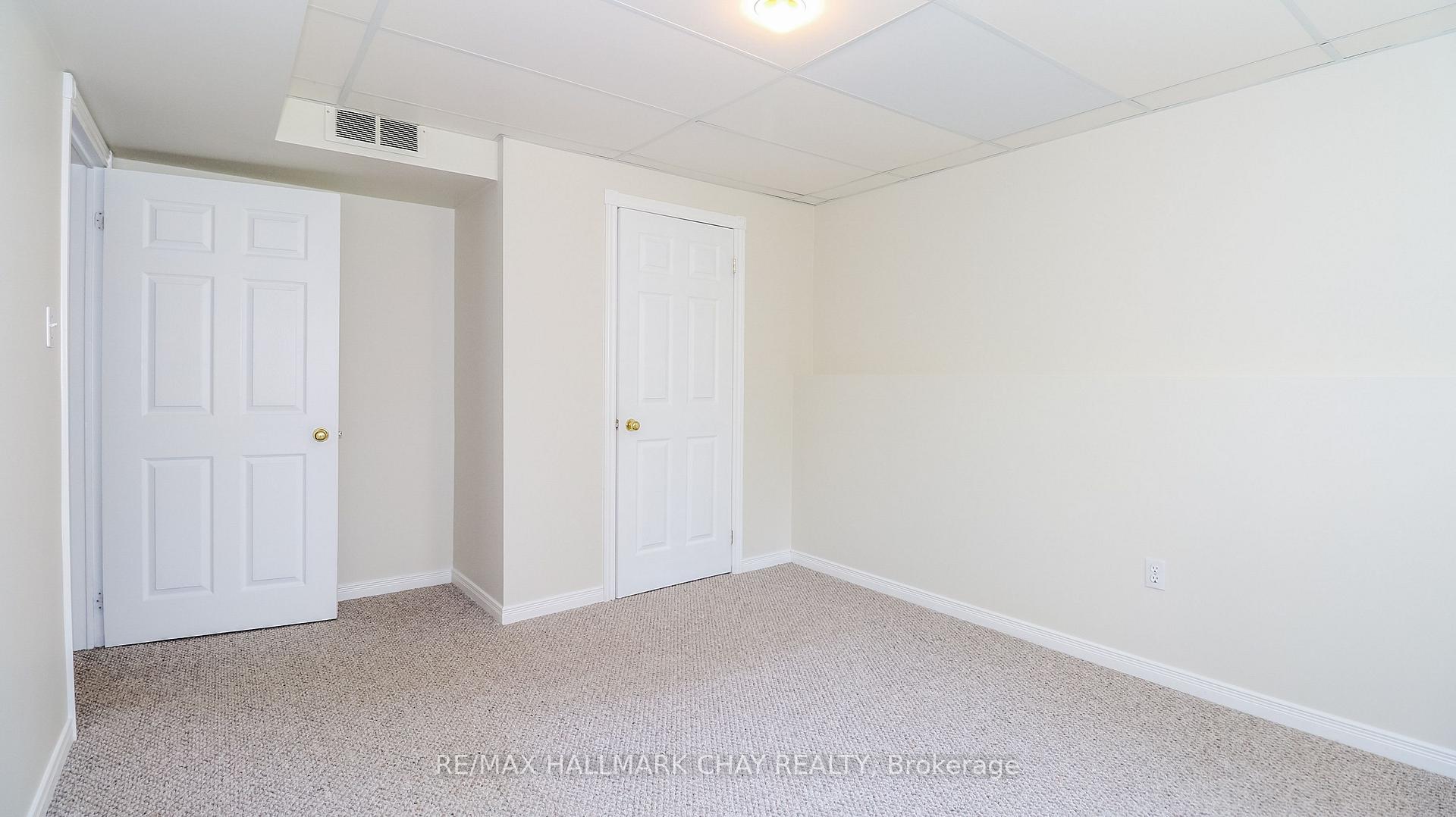 Photo 44 of 19 Crystalwood Lane, Springwater, Midhurst — HOMEH