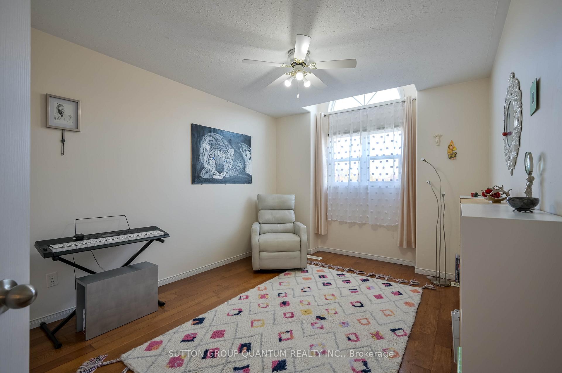 Photo 25 of 16 Wilson Crescent, Southgate — HOMEH