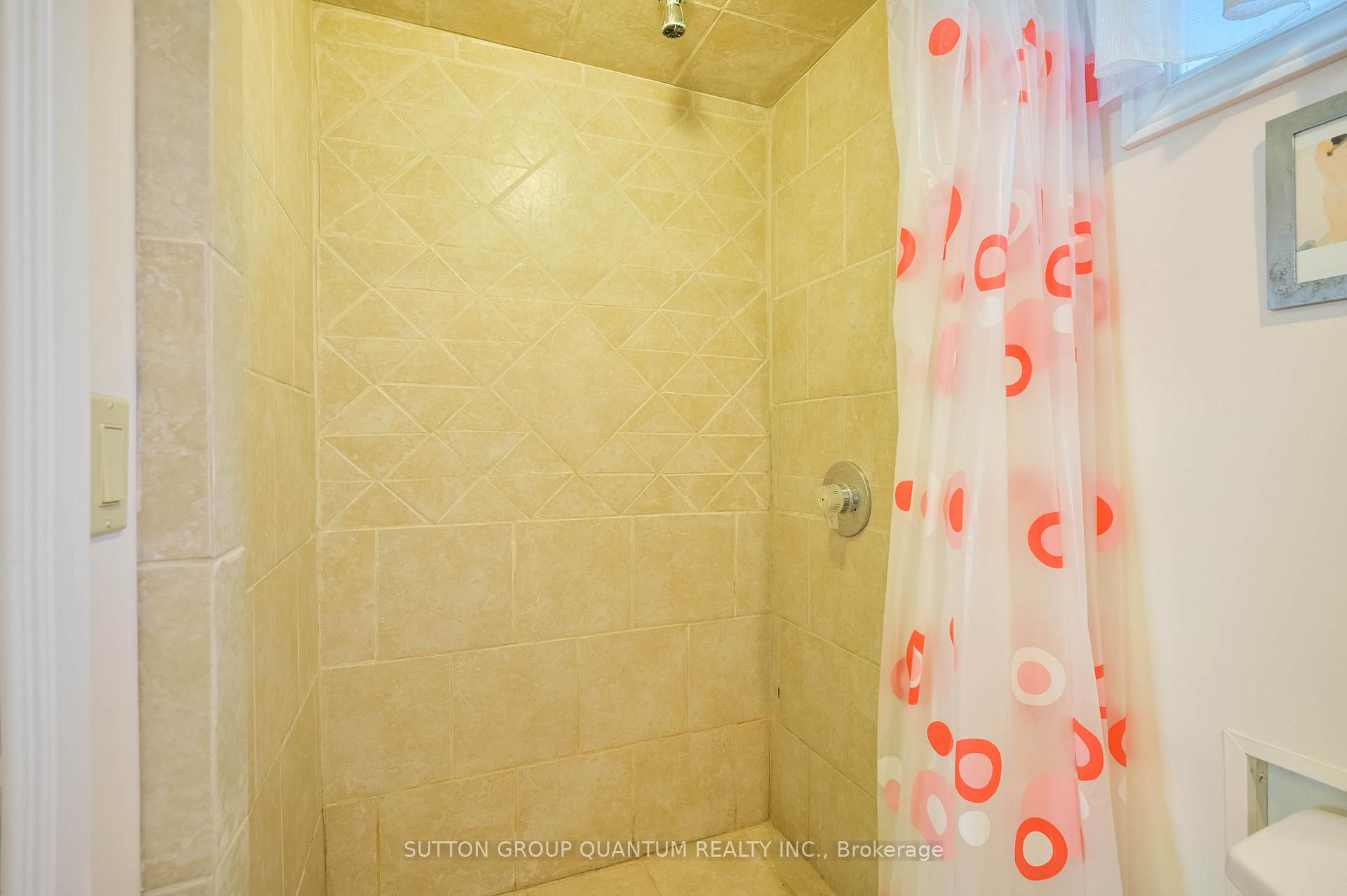Photo 30 of 16 Wilson Crescent, Southgate — HOMEH