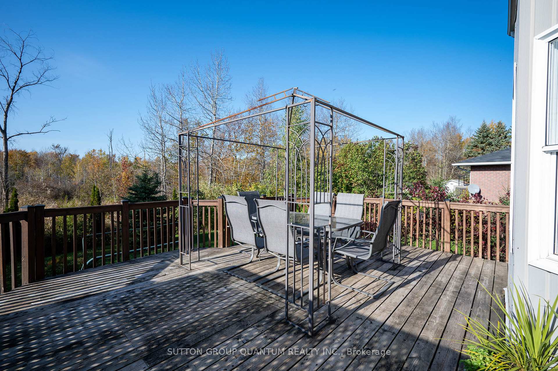 Photo 32 of 16 Wilson Crescent, Southgate — HOMEH