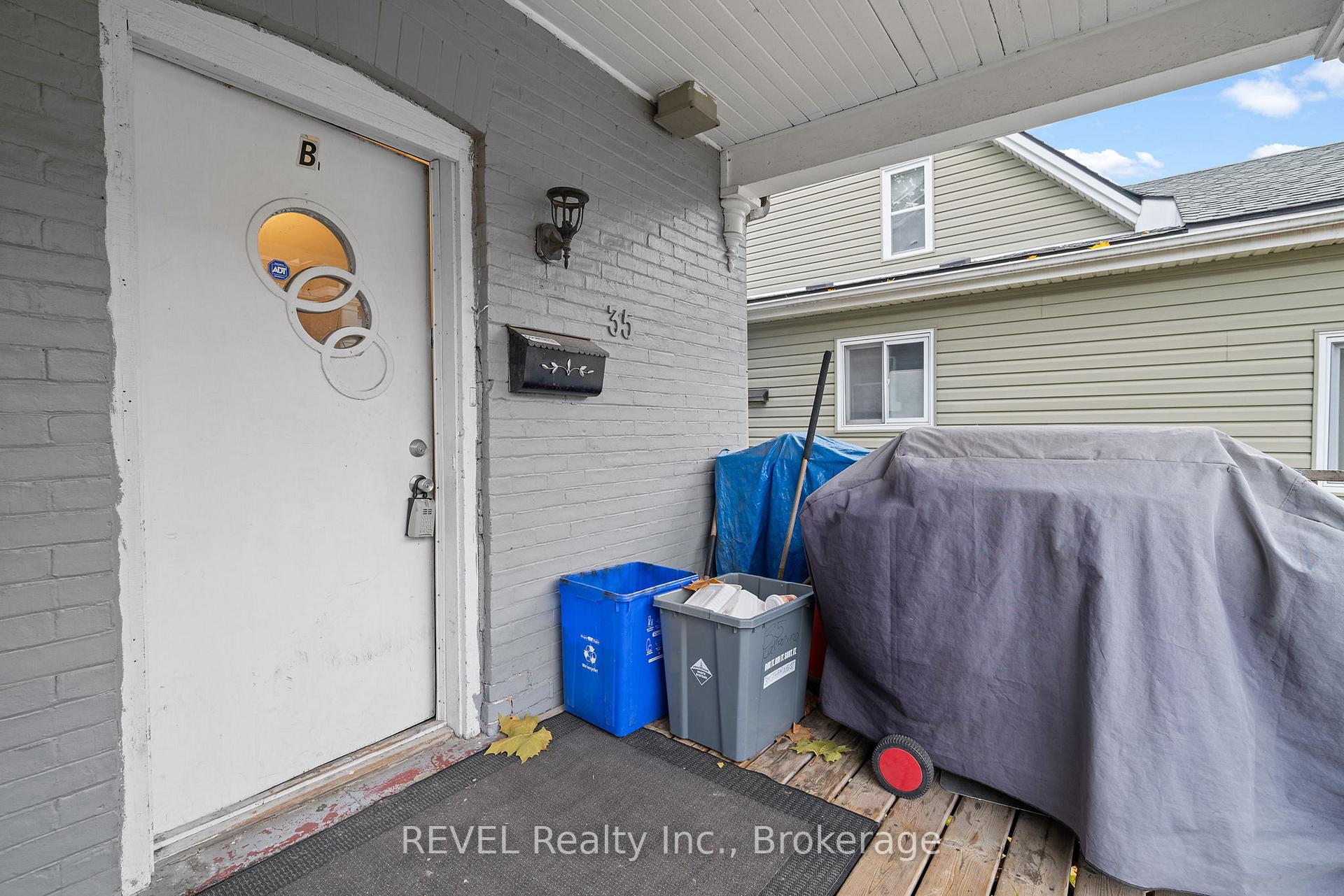 Photo 14 of 35 Catherine Street, St. Catharines, Downtown — HOMEH