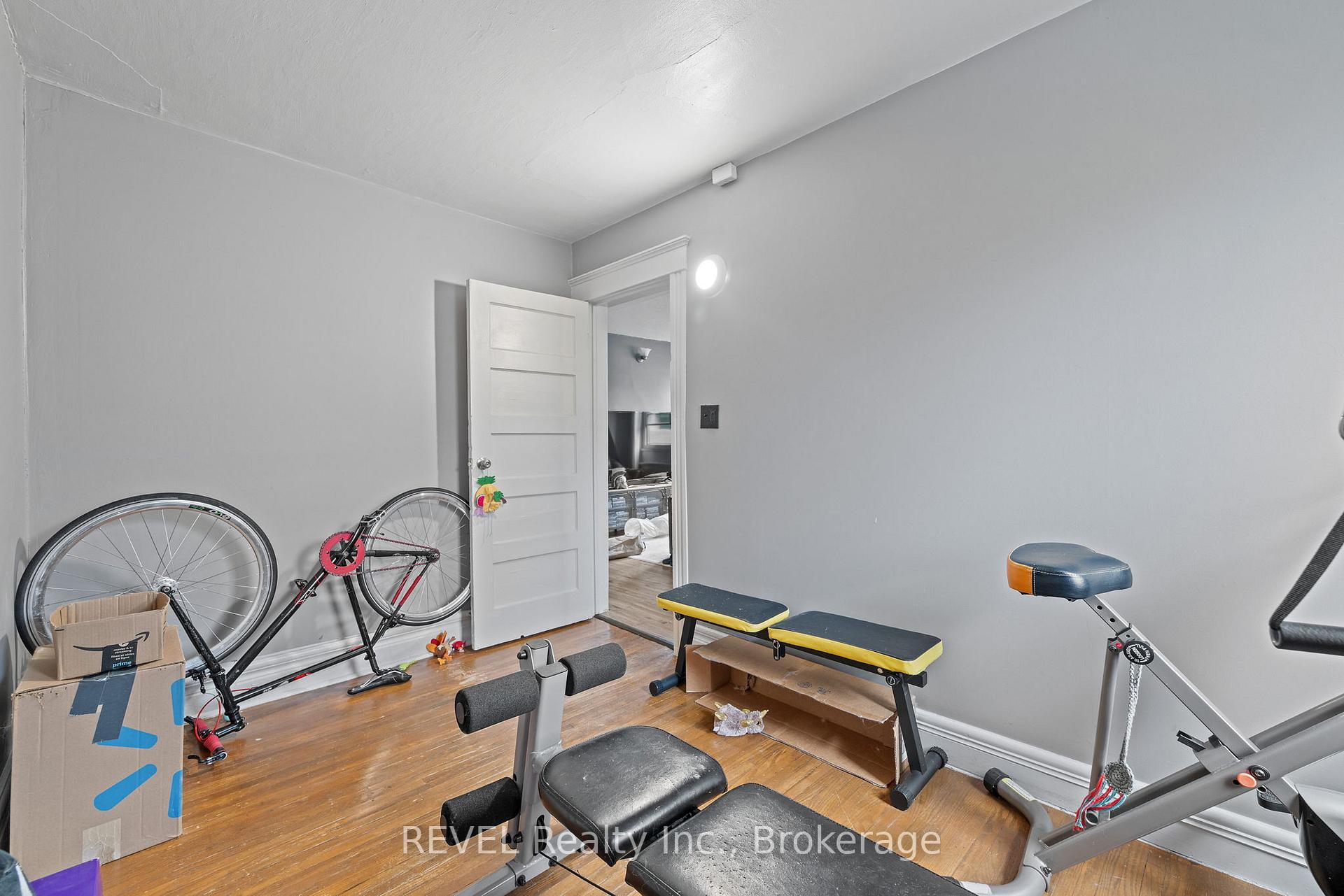 Photo 26 of 35 Catherine Street, St. Catharines, Downtown — HOMEH