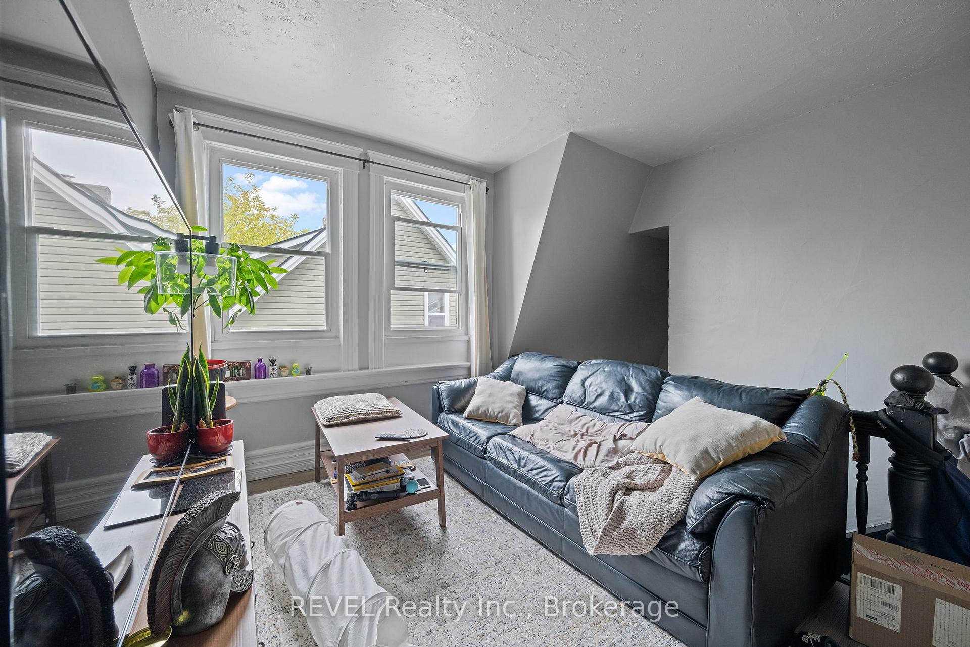 Photo 28 of 35 Catherine Street, St. Catharines, Downtown — HOMEH