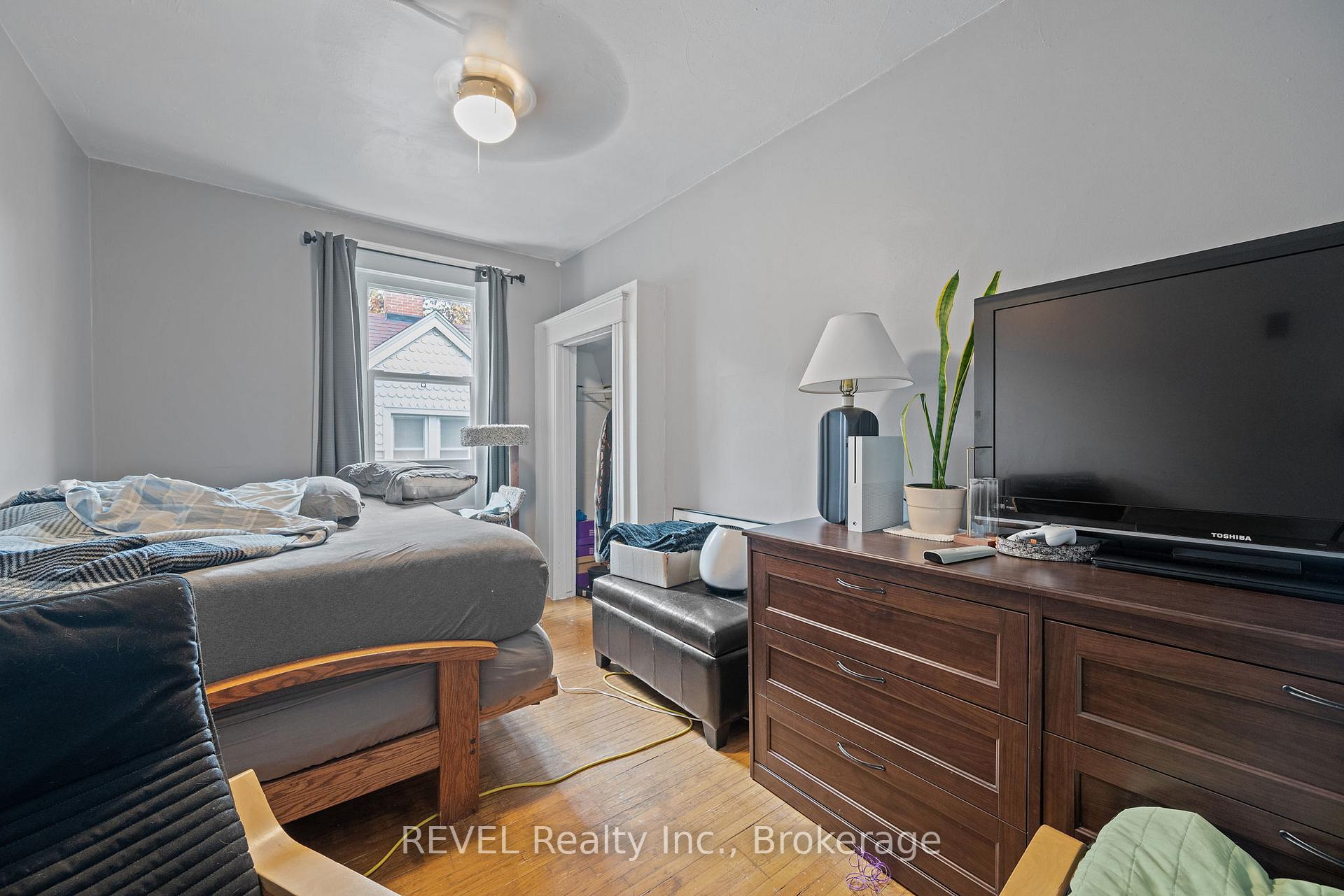 Photo 30 of 35 Catherine Street, St. Catharines, Downtown — HOMEH