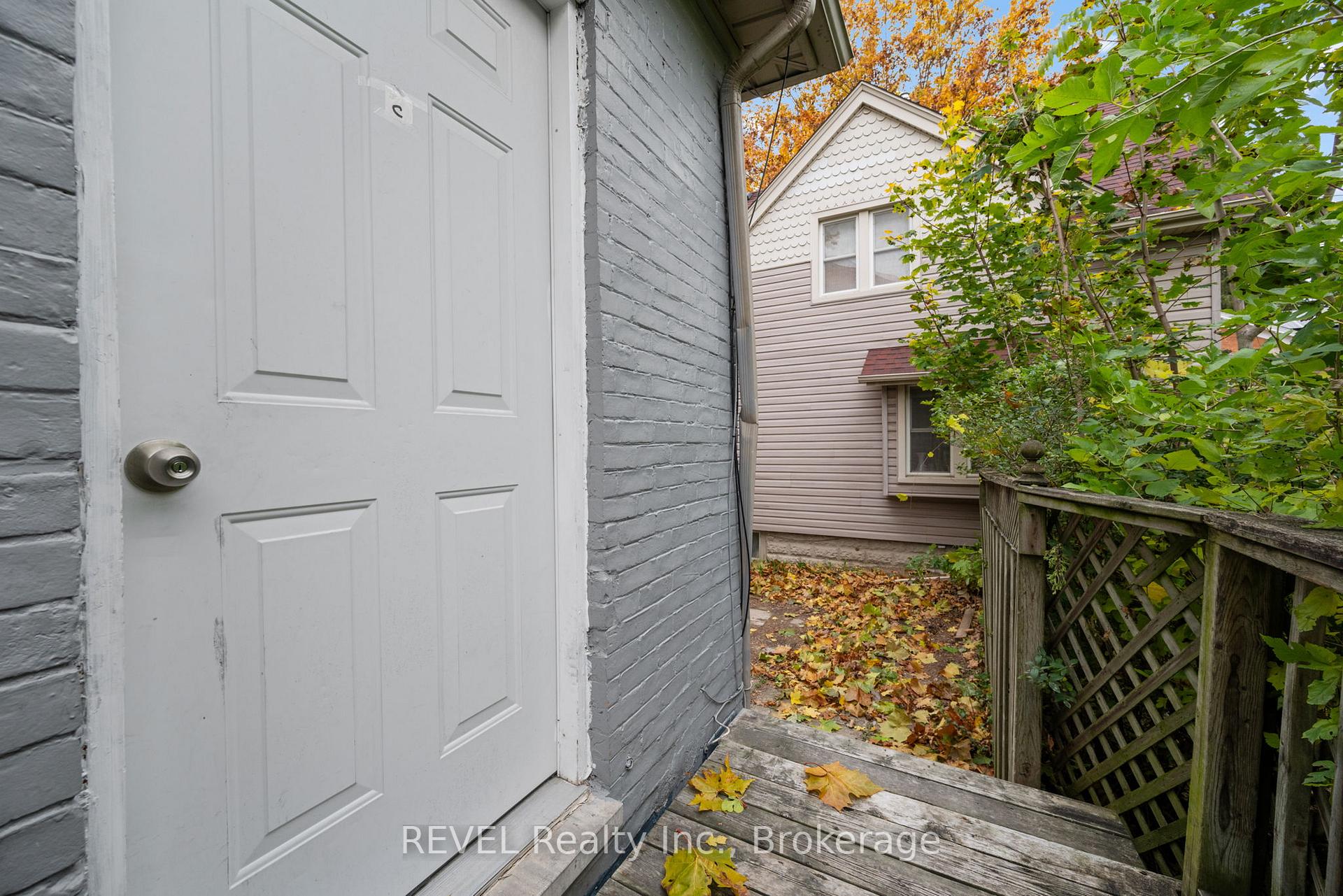 Photo 33 of 35 Catherine Street, St. Catharines, Downtown — HOMEH