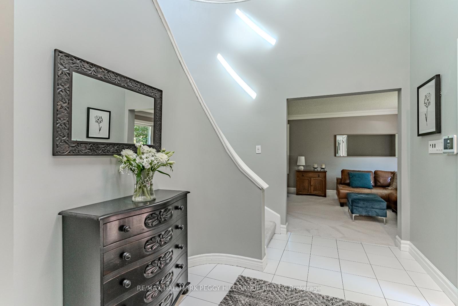 Photo 13 of 48 Lawrence Avenue, Springwater, Anten Mills — HOMEH