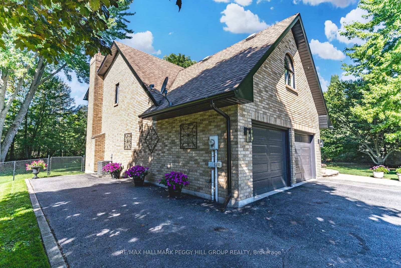 Photo 24 of 48 Lawrence Avenue, Springwater, Anten Mills — HOMEH