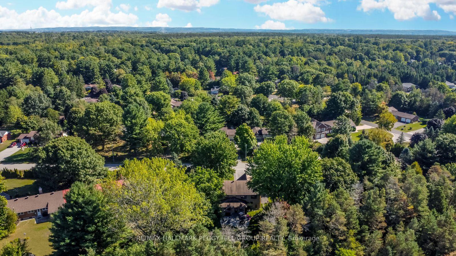 Photo 30 of 48 Lawrence Avenue, Springwater, Anten Mills — HOMEH