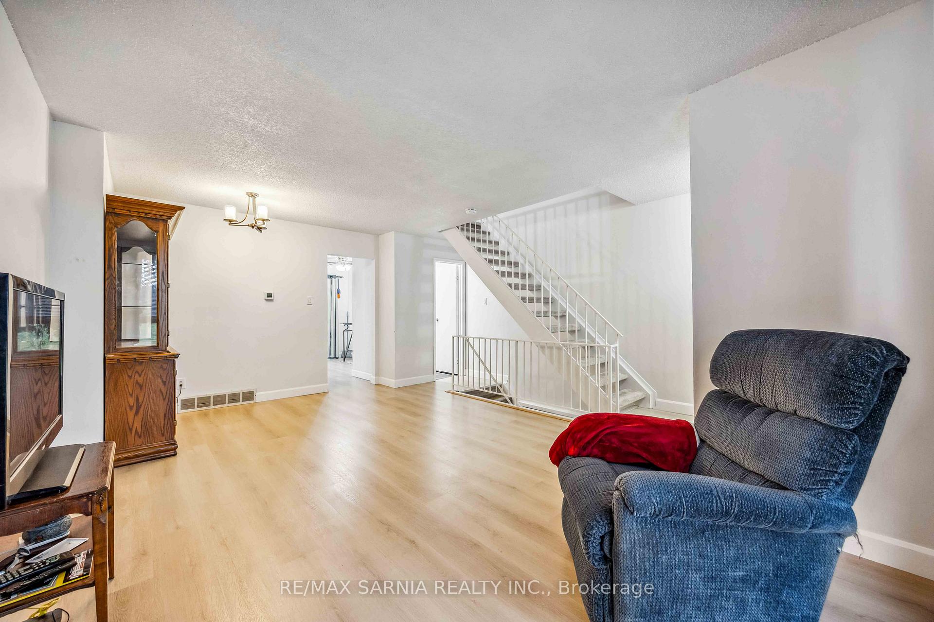 Photo 6 of Unit 26, 200 St Clair Boulevard, St. Clair — HOMEH