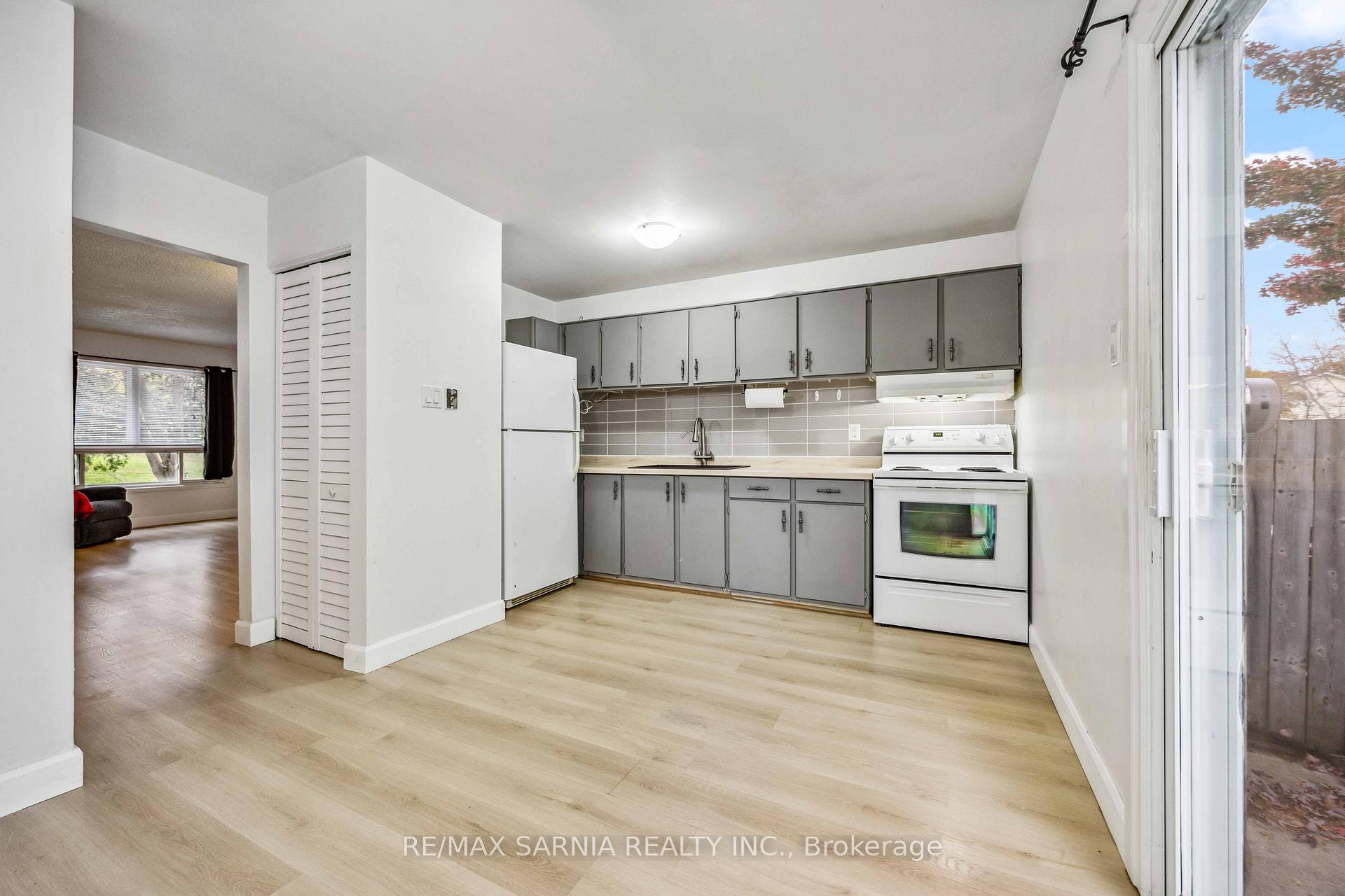 Photo 7 of Unit 26, 200 St Clair Boulevard, St. Clair — HOMEH