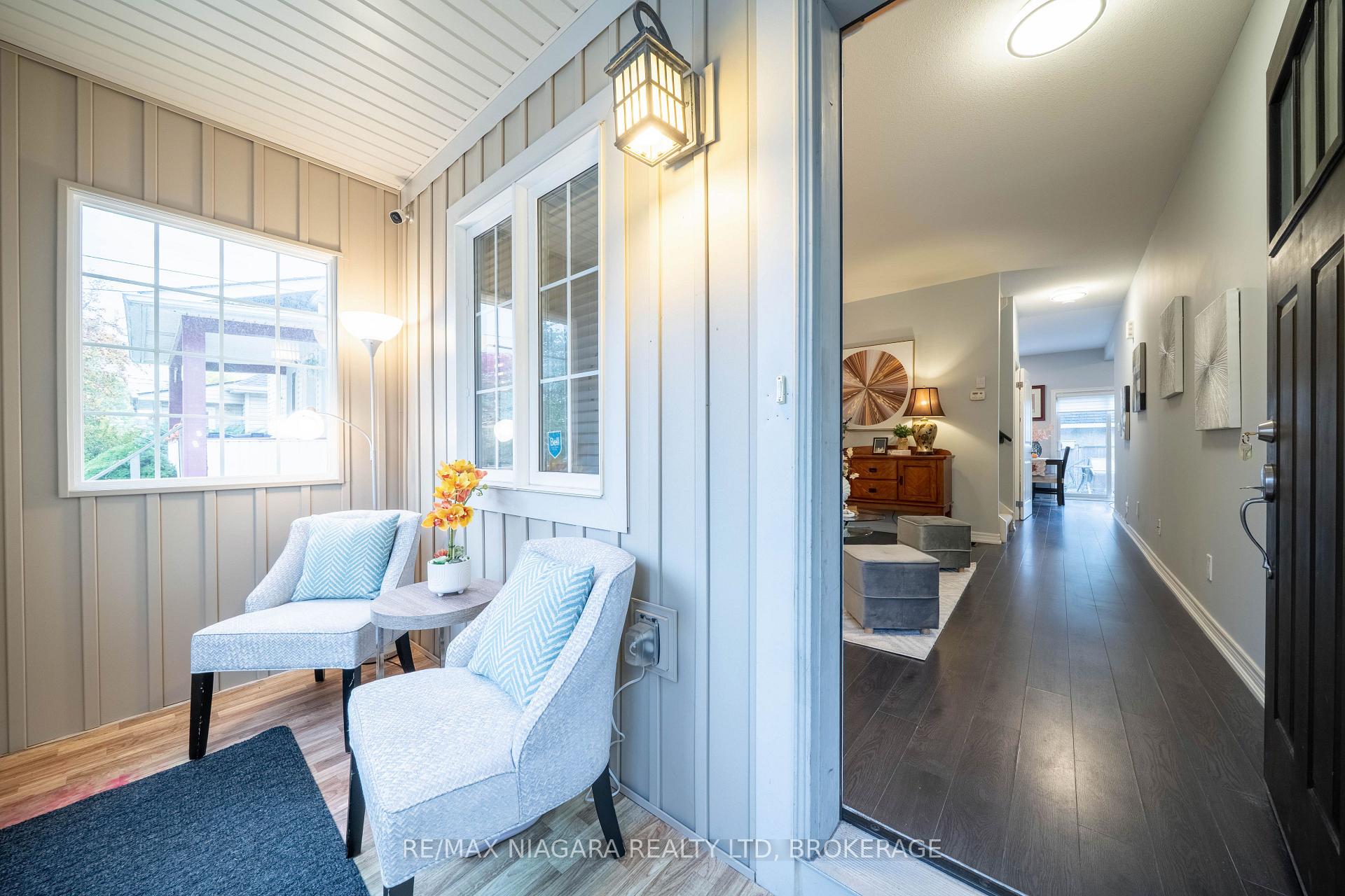 Photo 5 of 2 Marren Street, St. Catharines, Oakdale — HOMEH