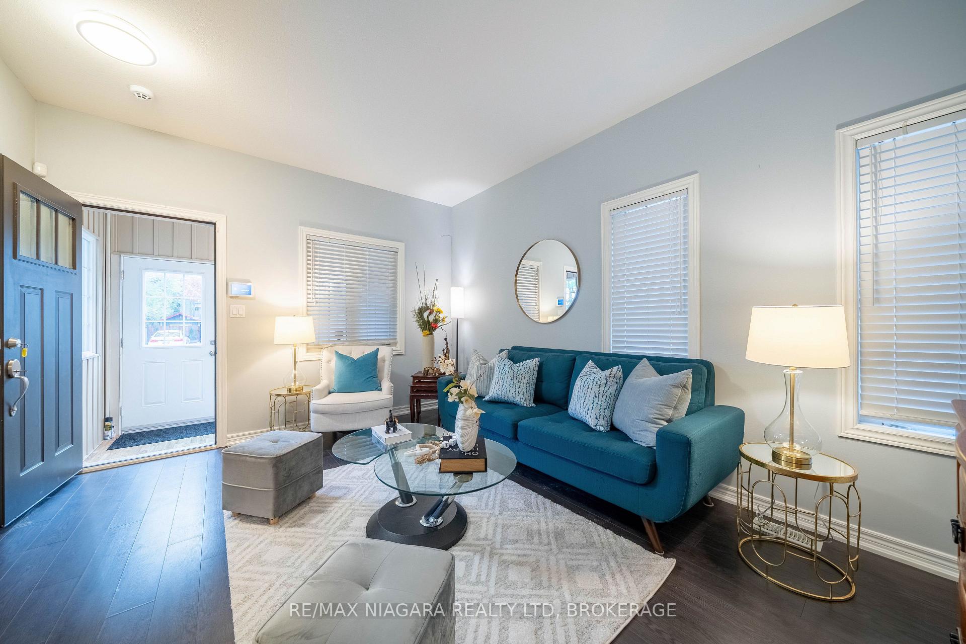 Photo 11 of 2 Marren Street, St. Catharines, Oakdale — HOMEH