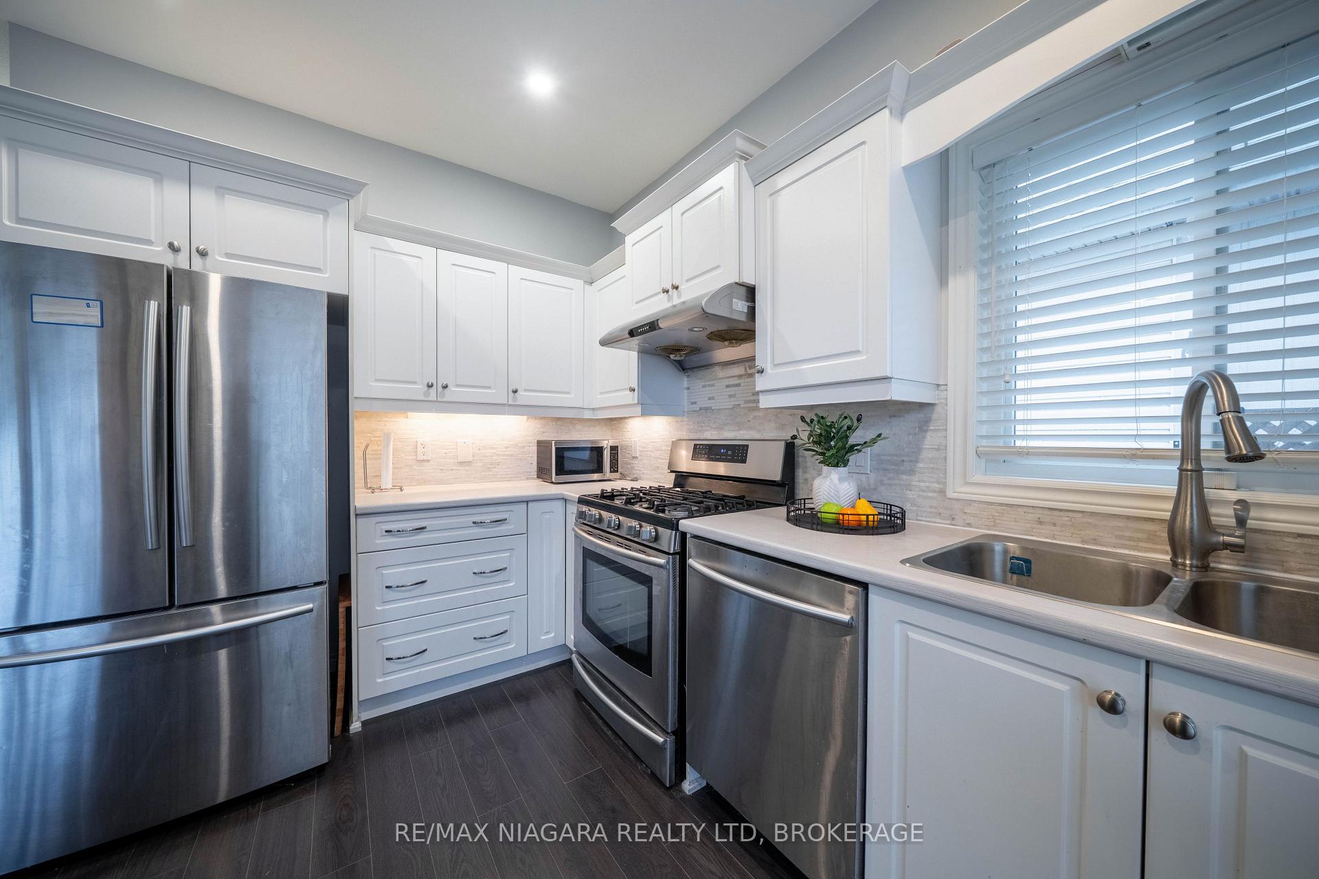 Photo 14 of 2 Marren Street, St. Catharines, Oakdale — HOMEH