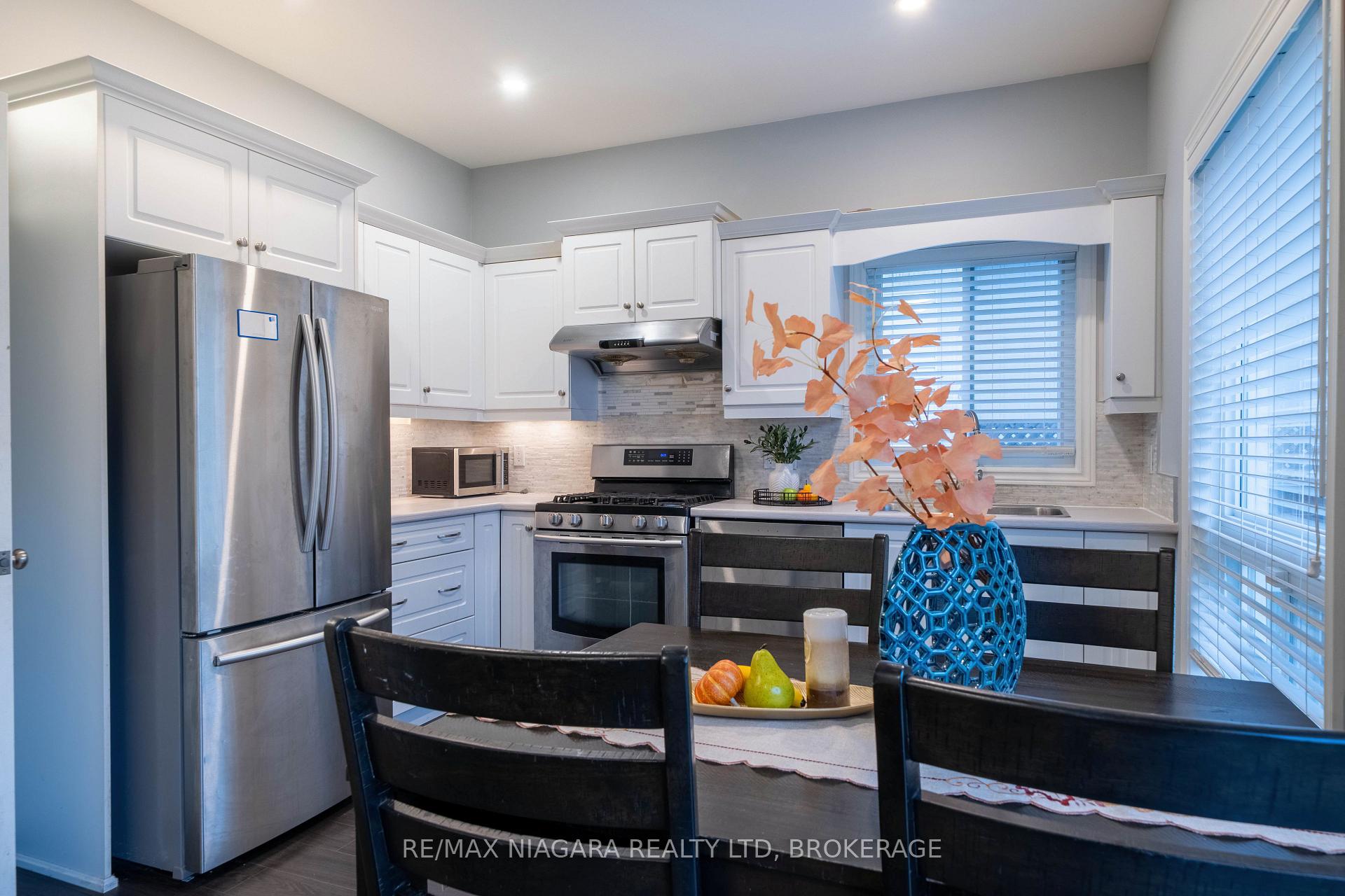 Photo 20 of 2 Marren Street, St. Catharines, Oakdale — HOMEH
