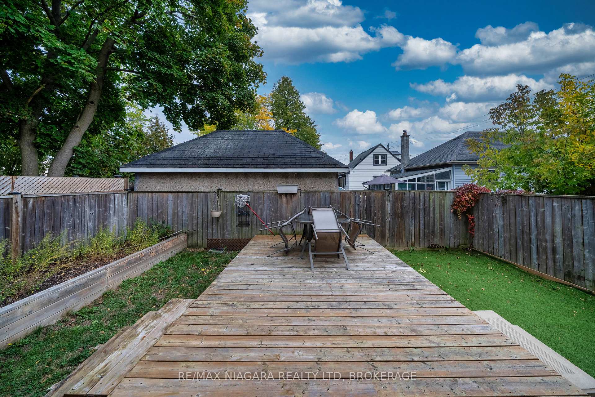 Photo 40 of 2 Marren Street, St. Catharines, Oakdale — HOMEH