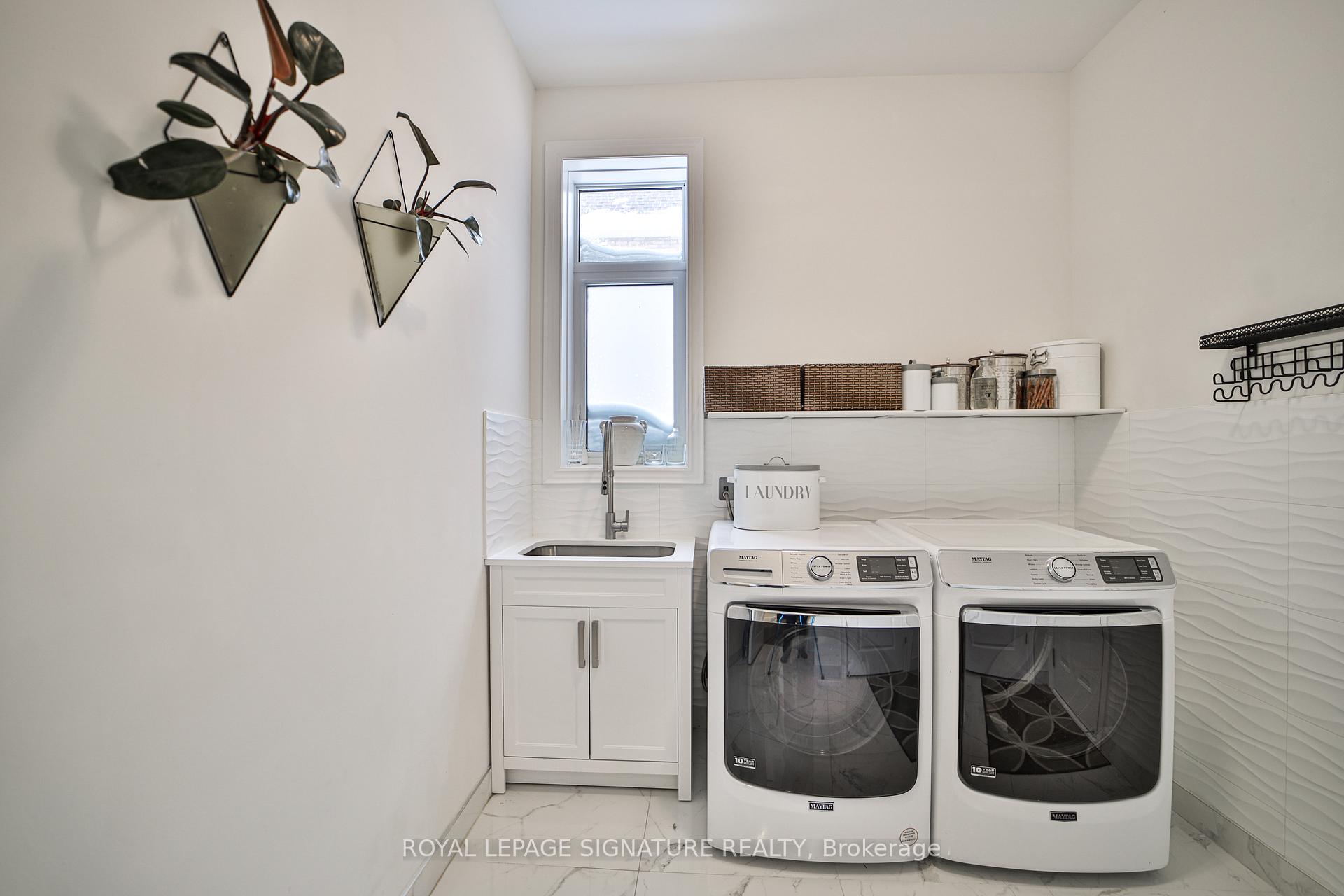 Photo 25 of 27 Moreau Way, Springwater, Centre Vespra — HOMEH