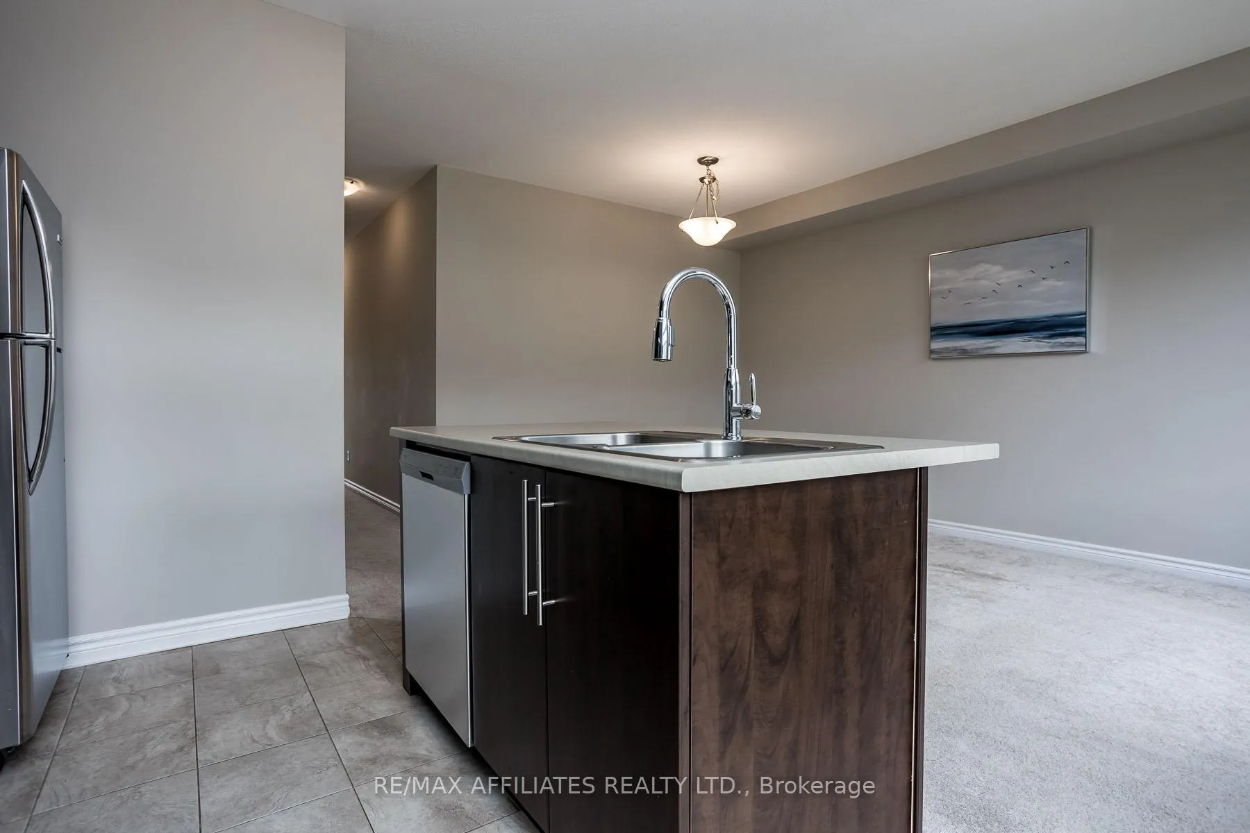 Photo 12 of 196 Bandelier Way, Ottawa, Stittsville (North) — HOMEH