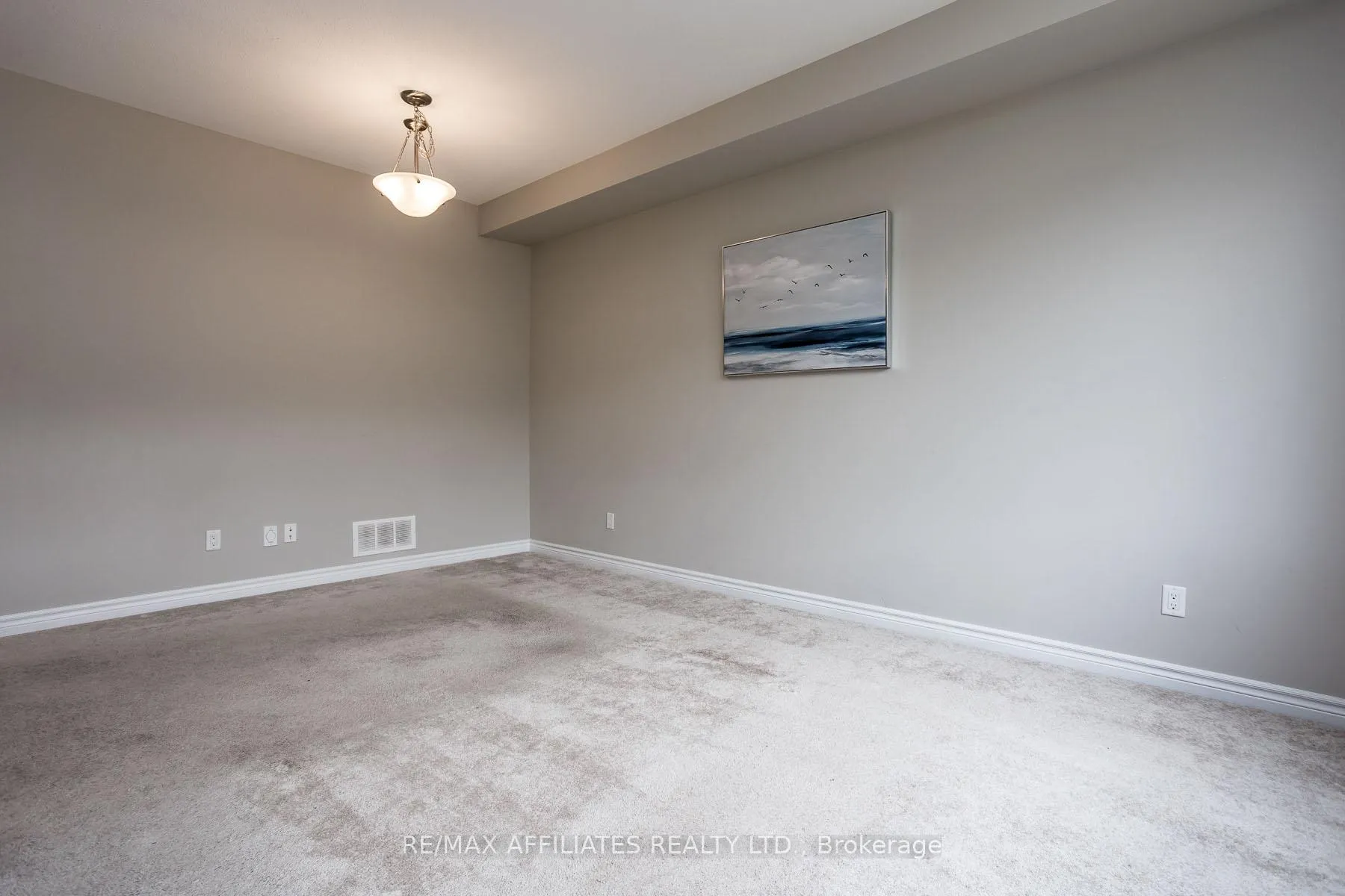 Photo 13 of 196 Bandelier Way, Ottawa, Stittsville (North) — HOMEH