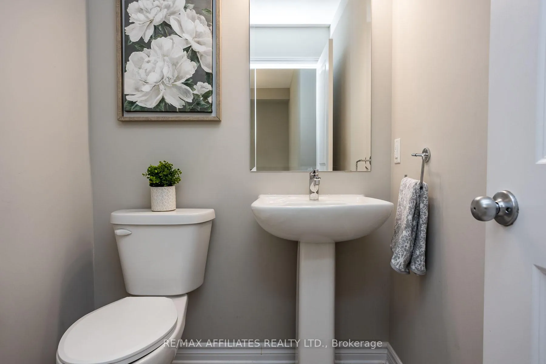 Photo 14 of 196 Bandelier Way, Ottawa, Stittsville (North) — HOMEH