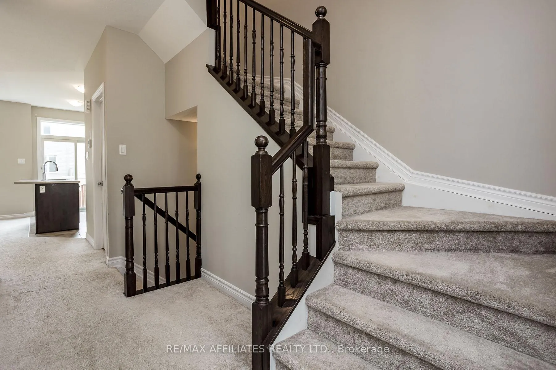 Photo 15 of 196 Bandelier Way, Ottawa, Stittsville (North) — HOMEH