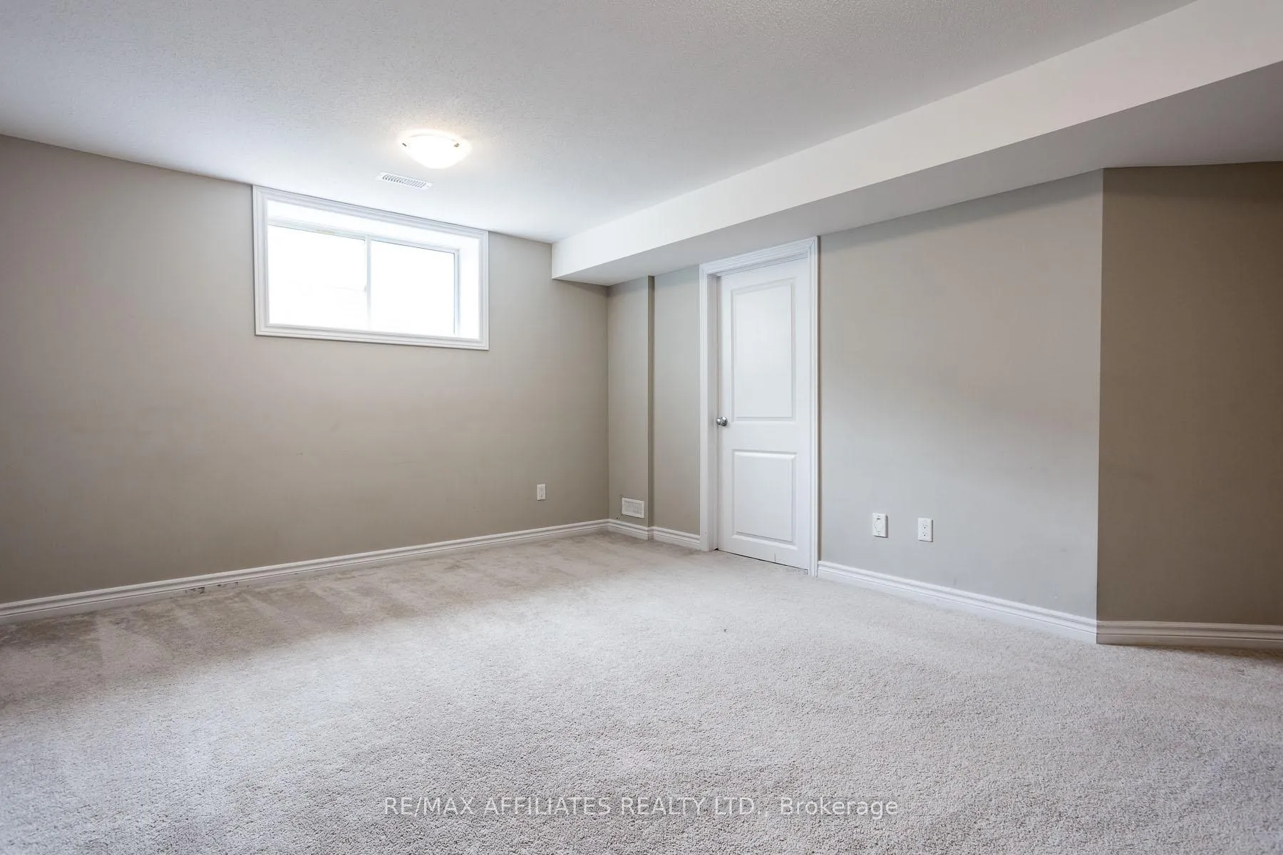 Photo 26 of 196 Bandelier Way, Ottawa, Stittsville (North) — HOMEH