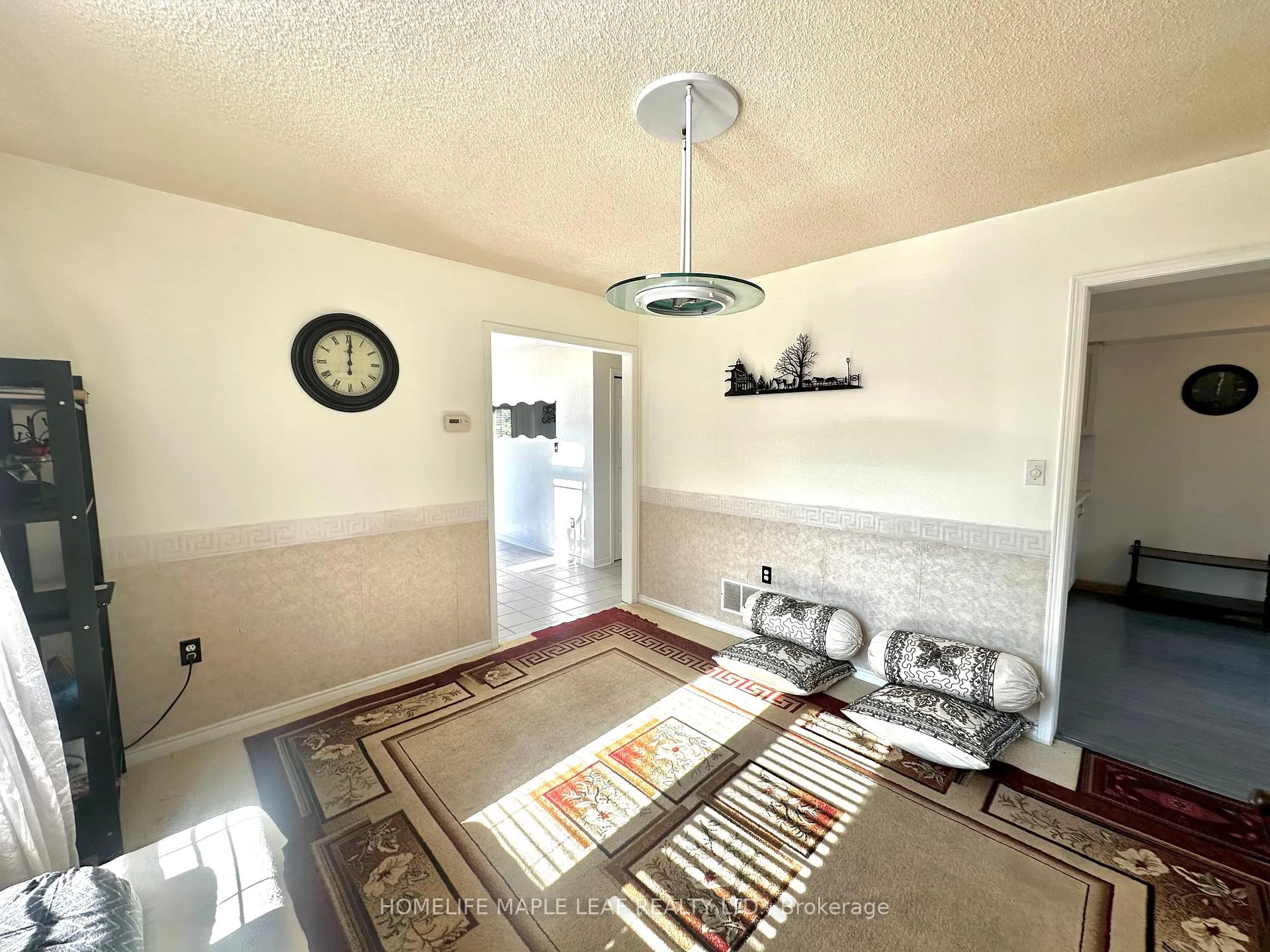 Photo 42 of 41 Woodstream Avenue E, Brampton, Sandringham-Wellington — HOMEH