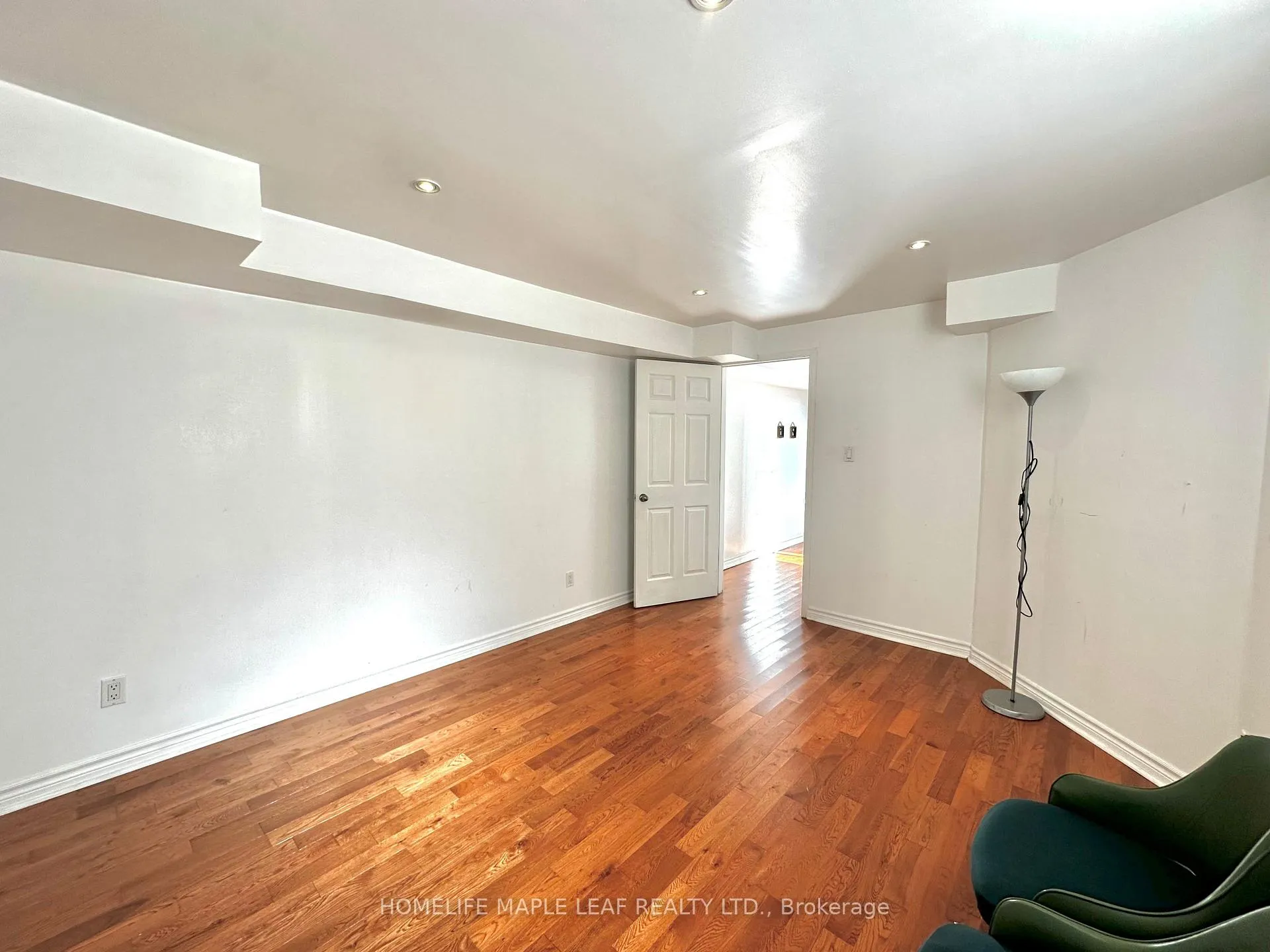 Photo 71 of 41 Woodstream Avenue E, Brampton, Sandringham-Wellington — HOMEH