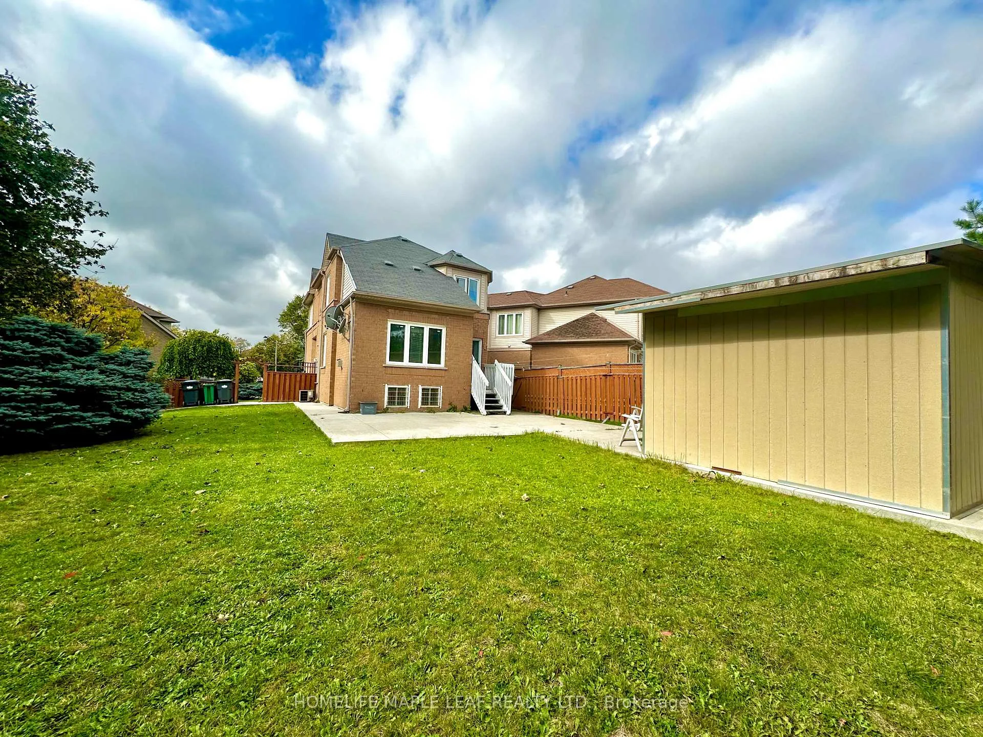 Photo 94 of 41 Woodstream Avenue E, Brampton, Sandringham-Wellington — HOMEH
