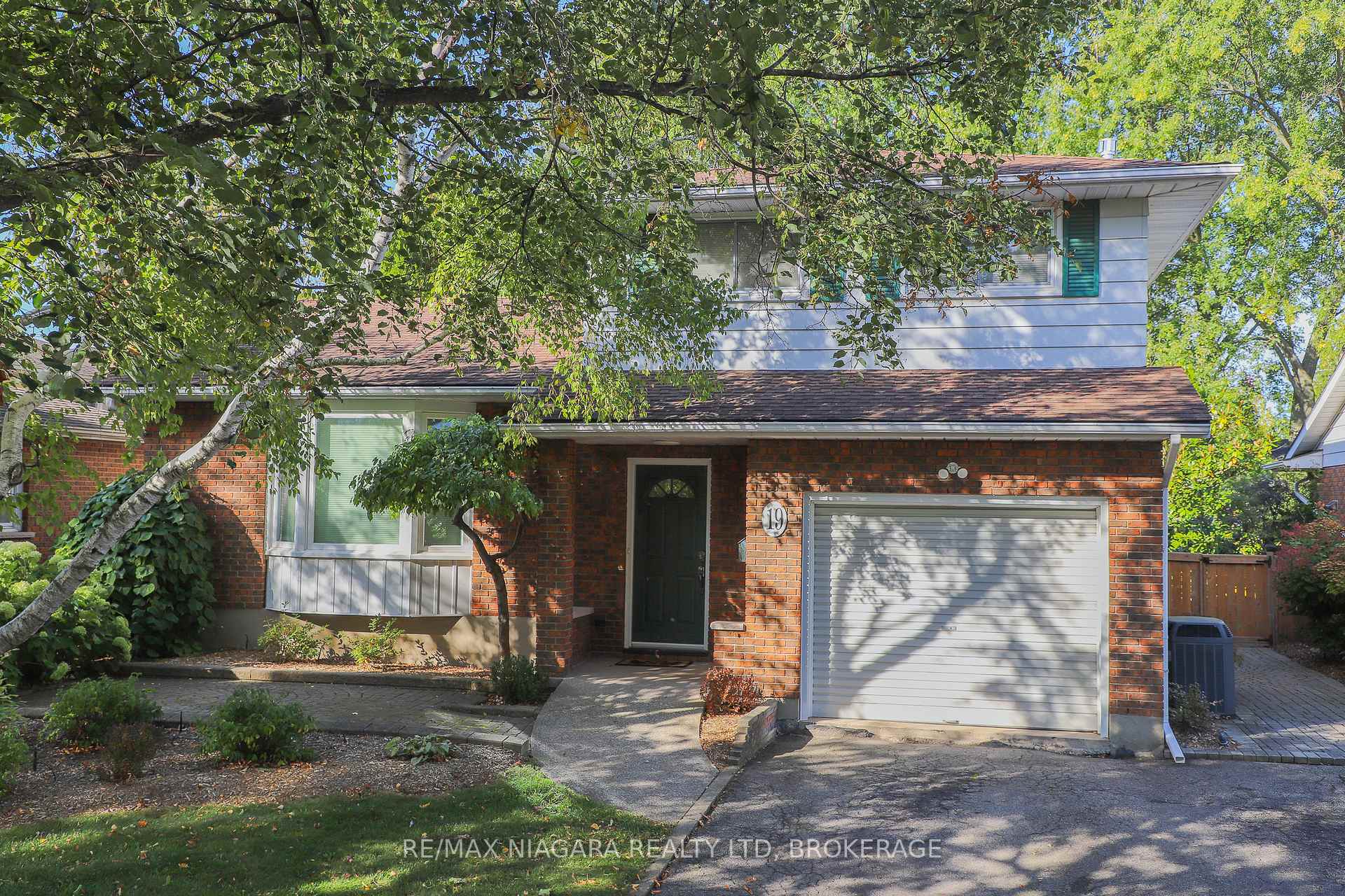 Front of 19 Jessica Drive