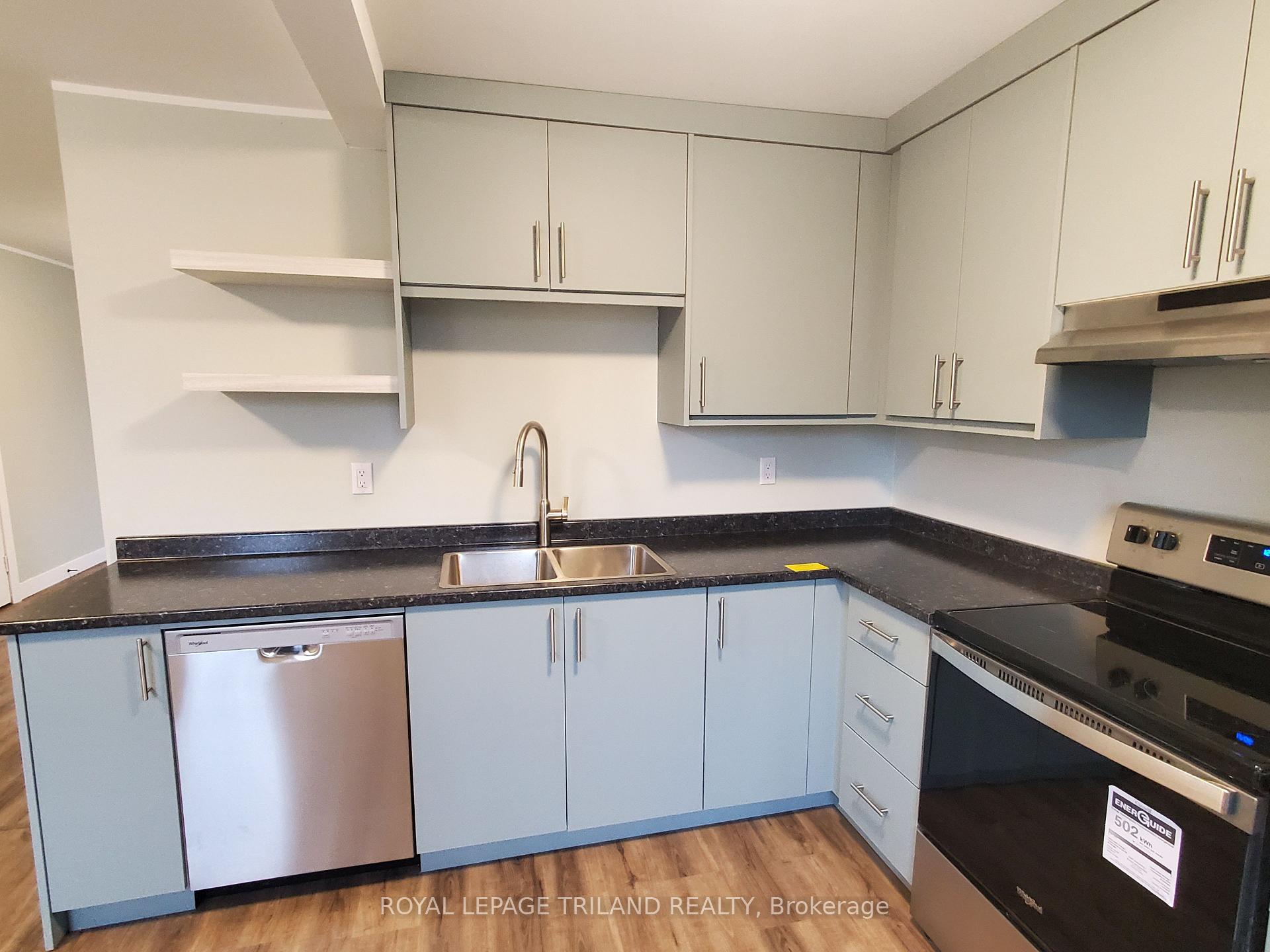 Photo 20 of Unit UPPER UNIT, 104 Flora Street, St. Thomas — HOMEH