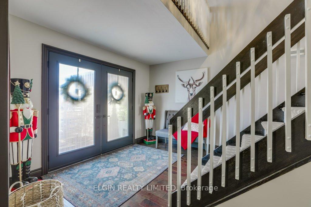 Photo 6 of 28 Massey Drive, St. Thomas — HOMEH