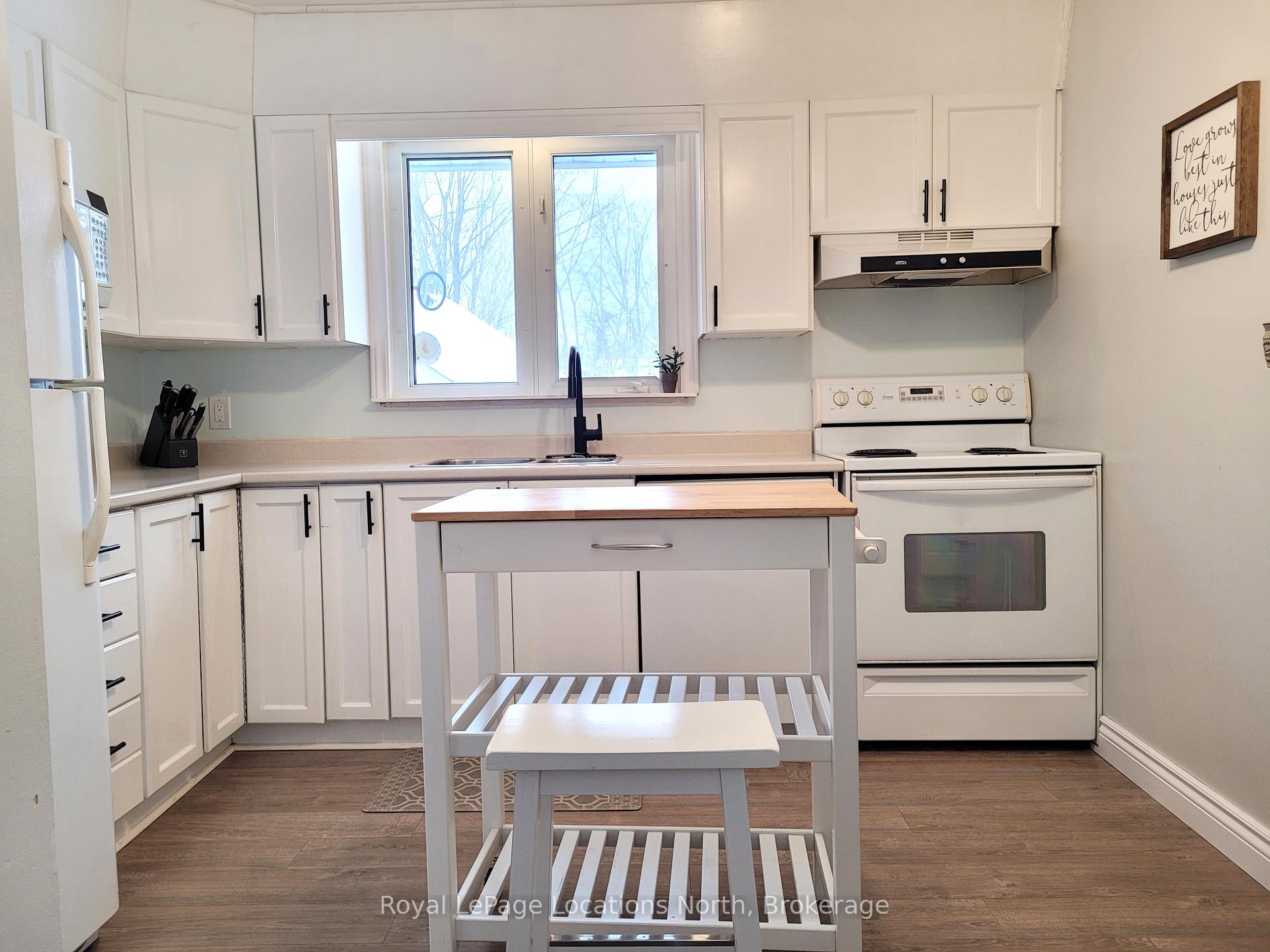 Photo 11 of 1661 George Johnston Road, Springwater, Minesing — HOMEH