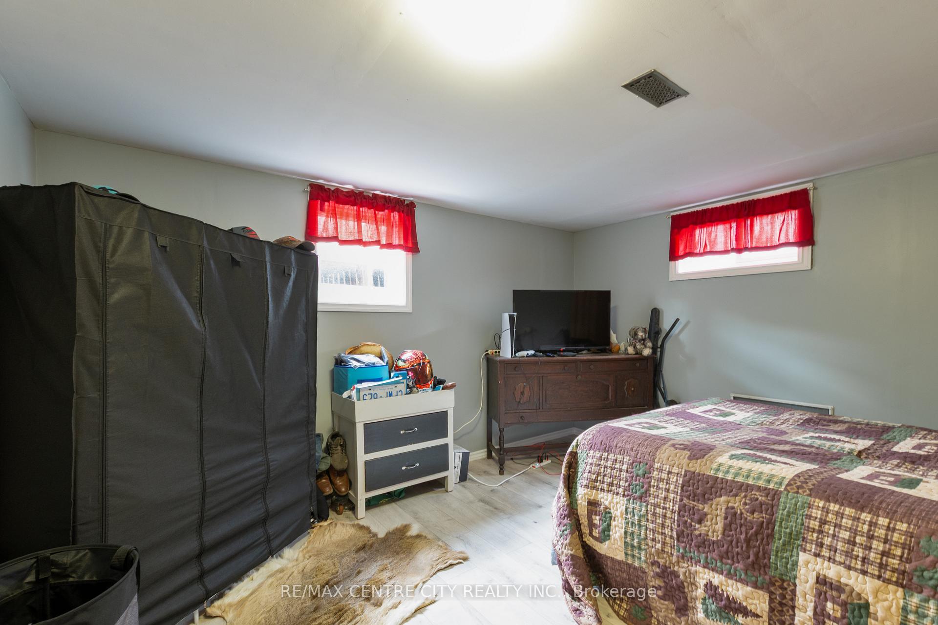 Photo 26 of 168 Fairview Avenue, St. Thomas — HOMEH
