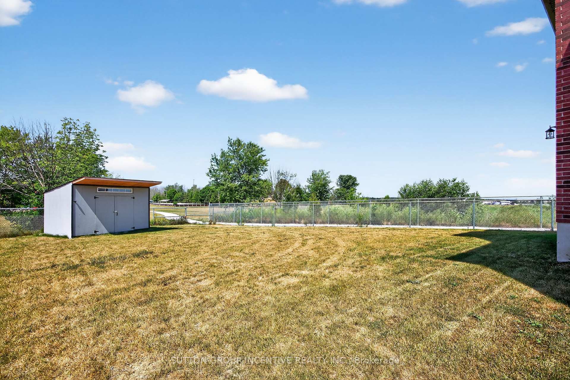 Photo 31 of 76 Ritchie Crescent, Springwater, Elmvale — HOMEH