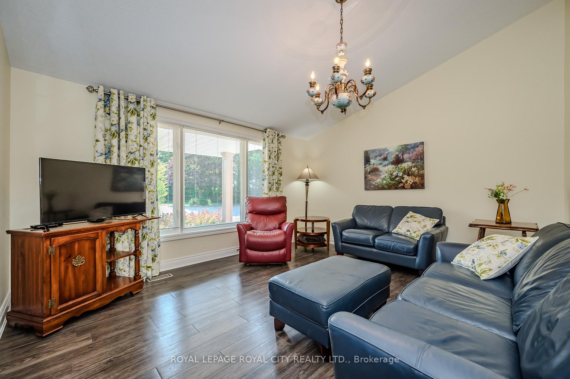 Photo 7 of 083515 Southgate Road 8, Southgate — HOMEH