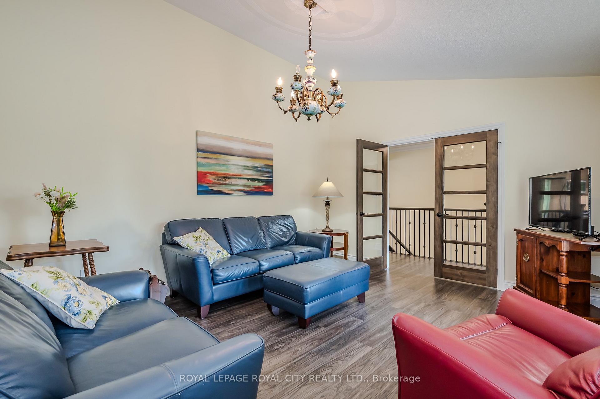 Photo 8 of 083515 Southgate Road 8, Southgate — HOMEH