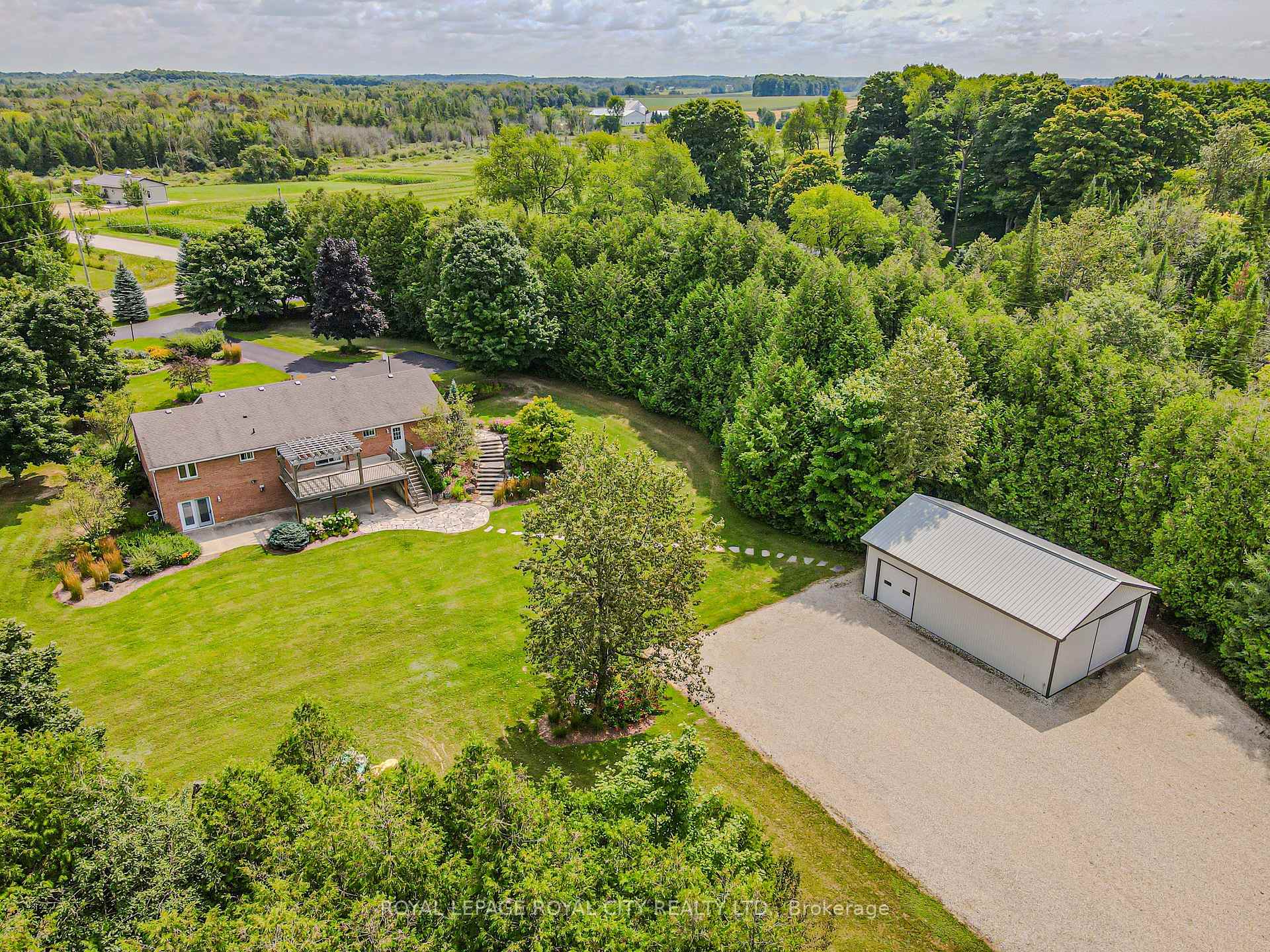 Photo 39 of 083515 Southgate Road 8, Southgate — HOMEH