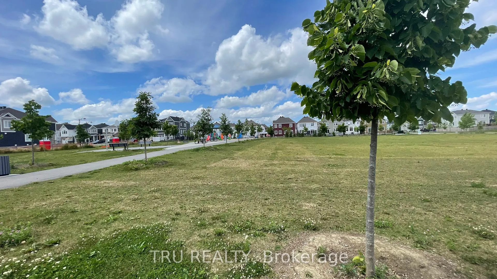 Photo 29 of 655 Terrier Circle, Ottawa, Goulbourn Twp From Franktown Rd/South To Rideau — HOMEH