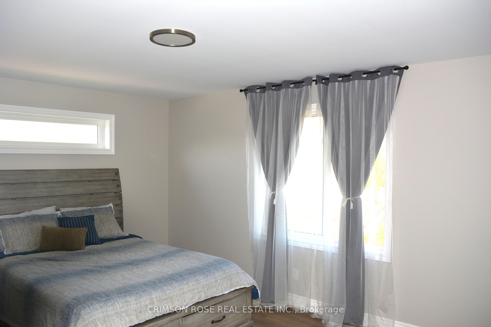 Photo 8 of 7 Marshall Lane, St. Catharines, Glendale/Glenridge — HOMEH