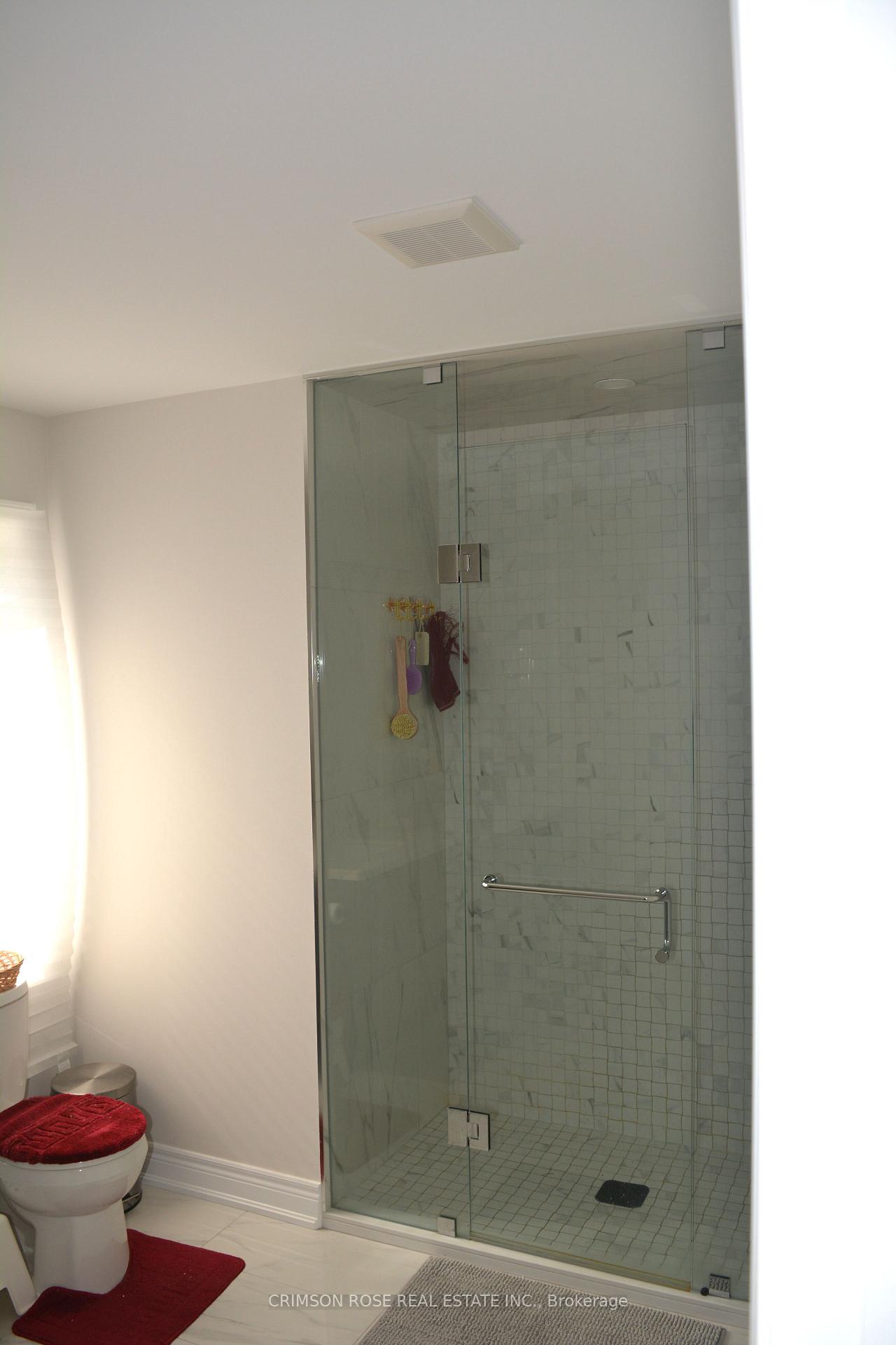 Photo 11 of 7 Marshall Lane, St. Catharines, Glendale/Glenridge — HOMEH