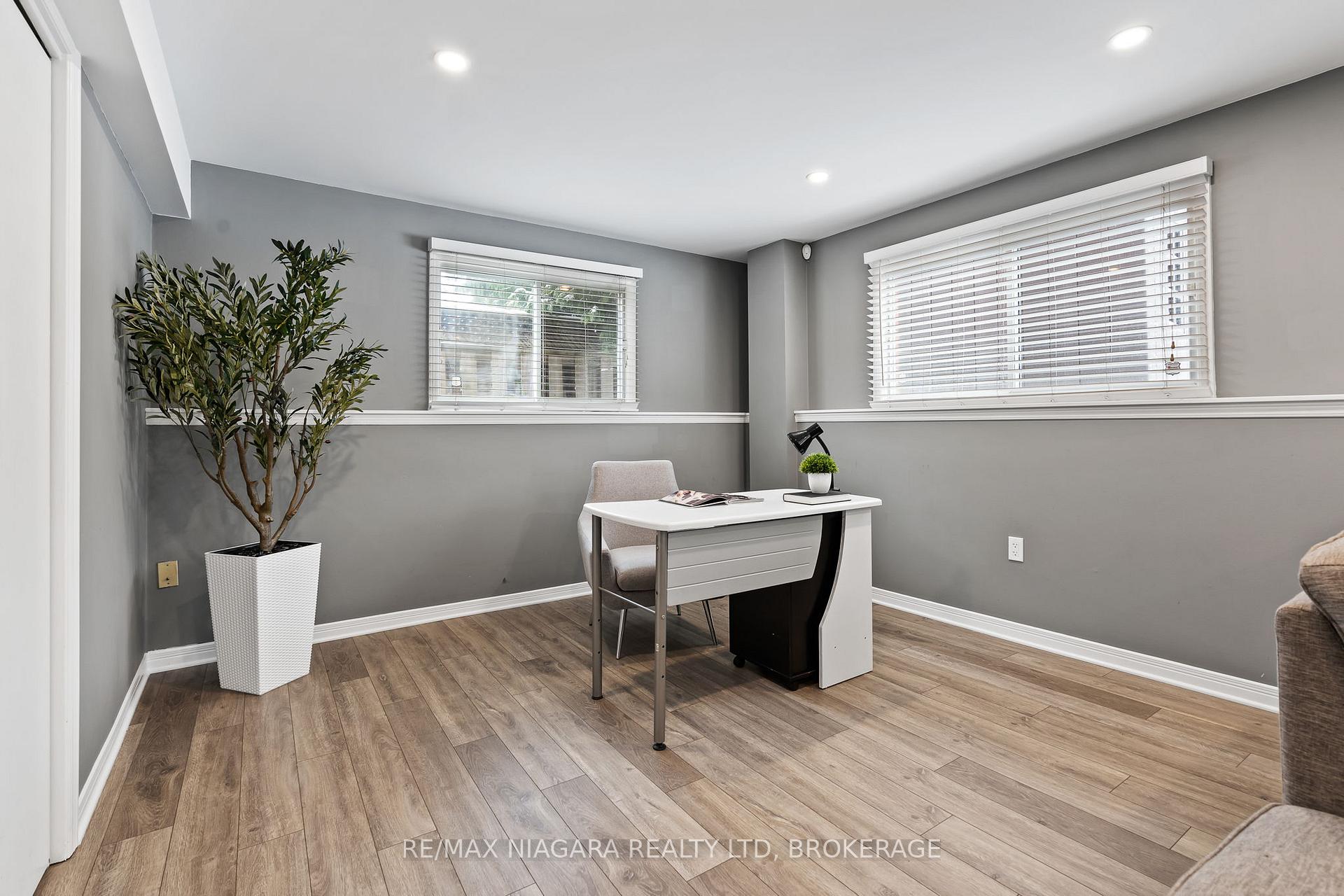 Photo 22 of 22 Michelle Drive, St. Catharines, Grapeview — HOMEH