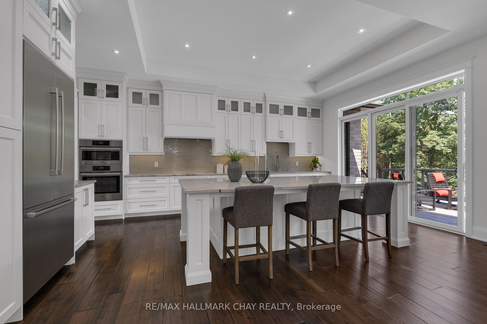 Photo 5 of 105 Mennill Drive, Springwater, Snow Valley — HOMEH