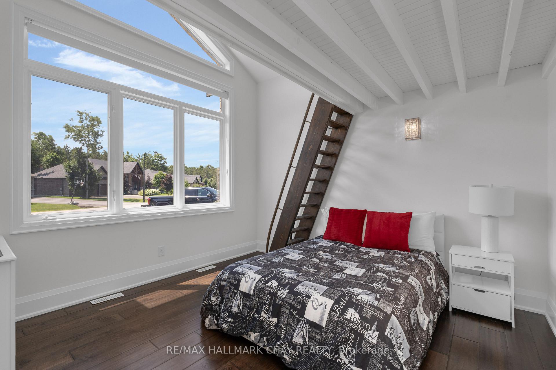 Photo 14 of 105 Mennill Drive, Springwater, Snow Valley — HOMEH