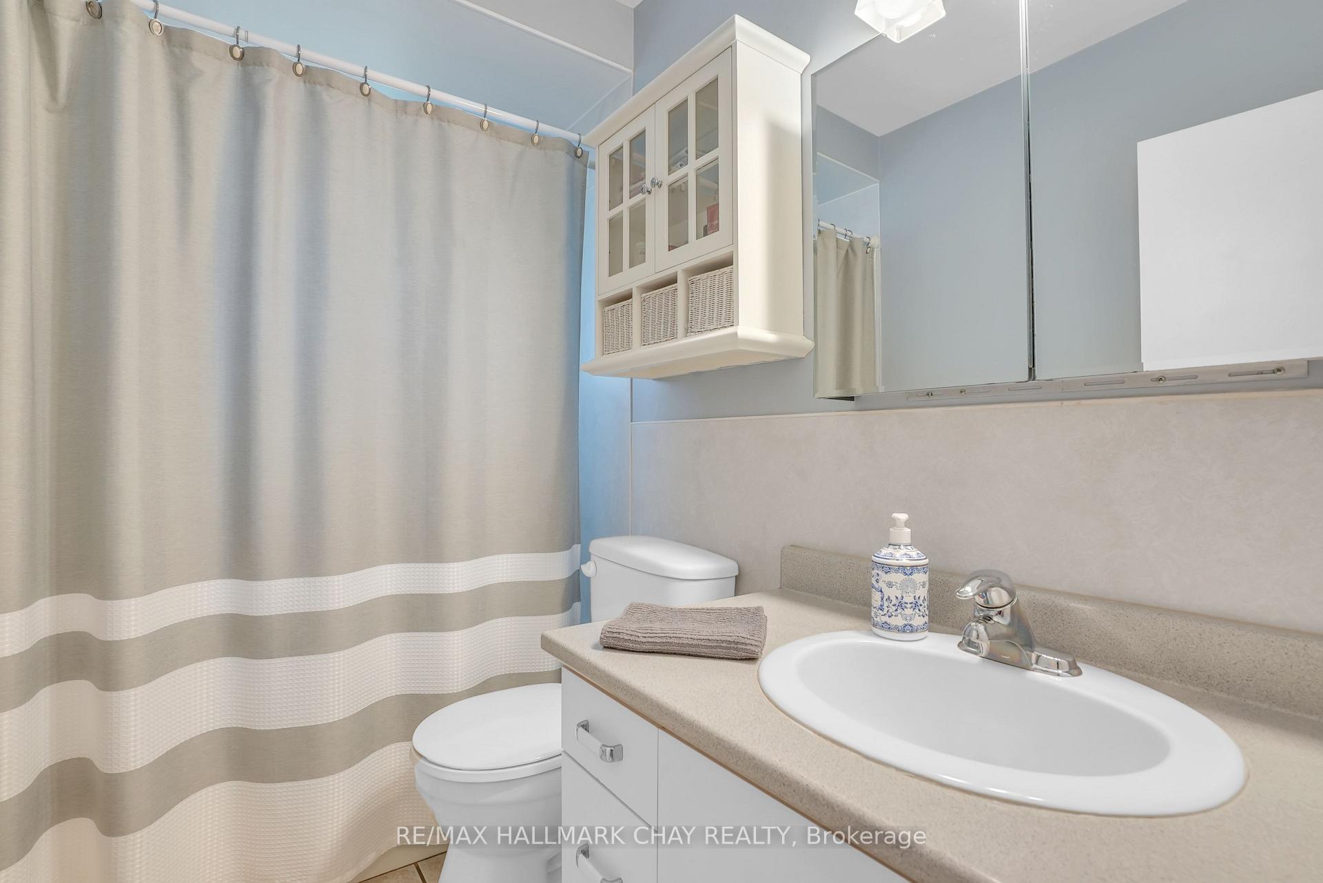 Photo 14 of 1243 Flos Eight Road E, Springwater, Rural Springwater — HOMEH