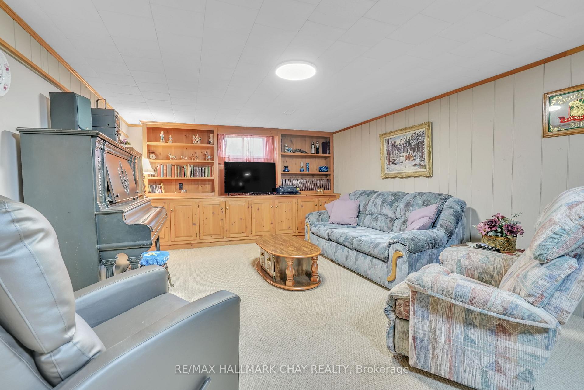 Photo 23 of 1243 Flos Eight Road E, Springwater, Rural Springwater — HOMEH