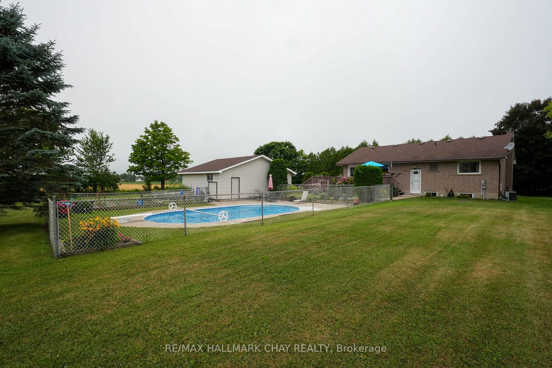 Photo 29 of 1243 Flos Eight Road E, Springwater, Rural Springwater — HOMEH