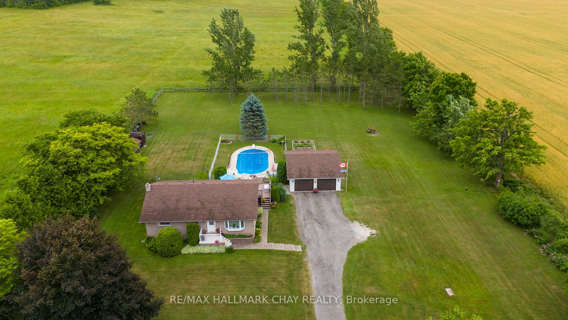 Photo 31 of 1243 Flos Eight Road E, Springwater, Rural Springwater — HOMEH