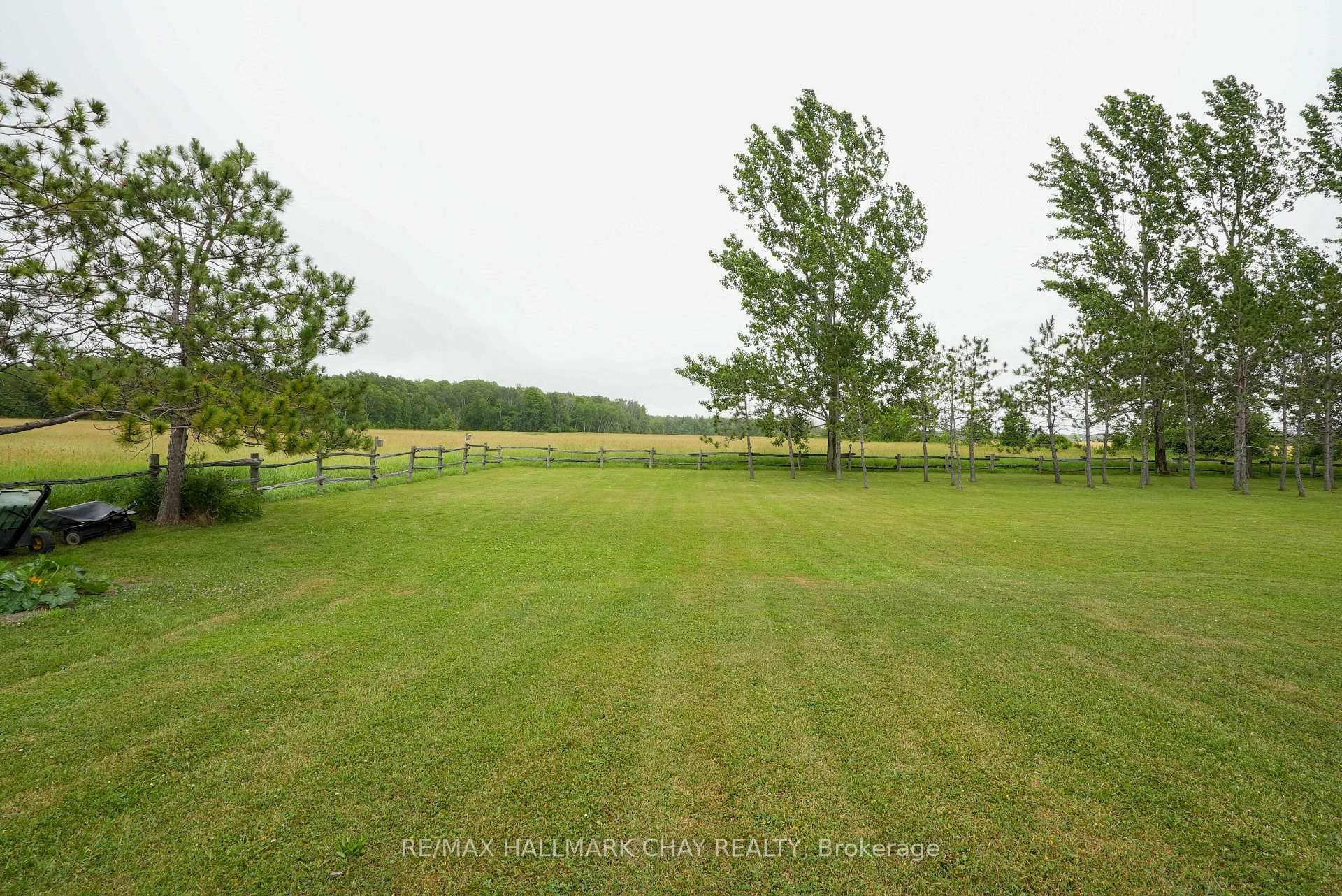 Photo 35 of 1243 Flos Eight Road E, Springwater, Rural Springwater — HOMEH